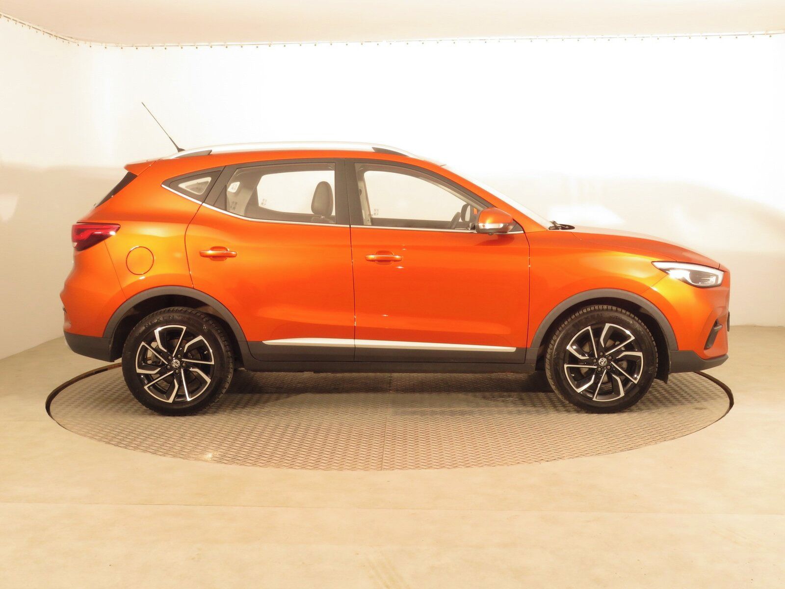 MG ZS, 1.0 Turbo, Exclusive, Automat - fotka 6