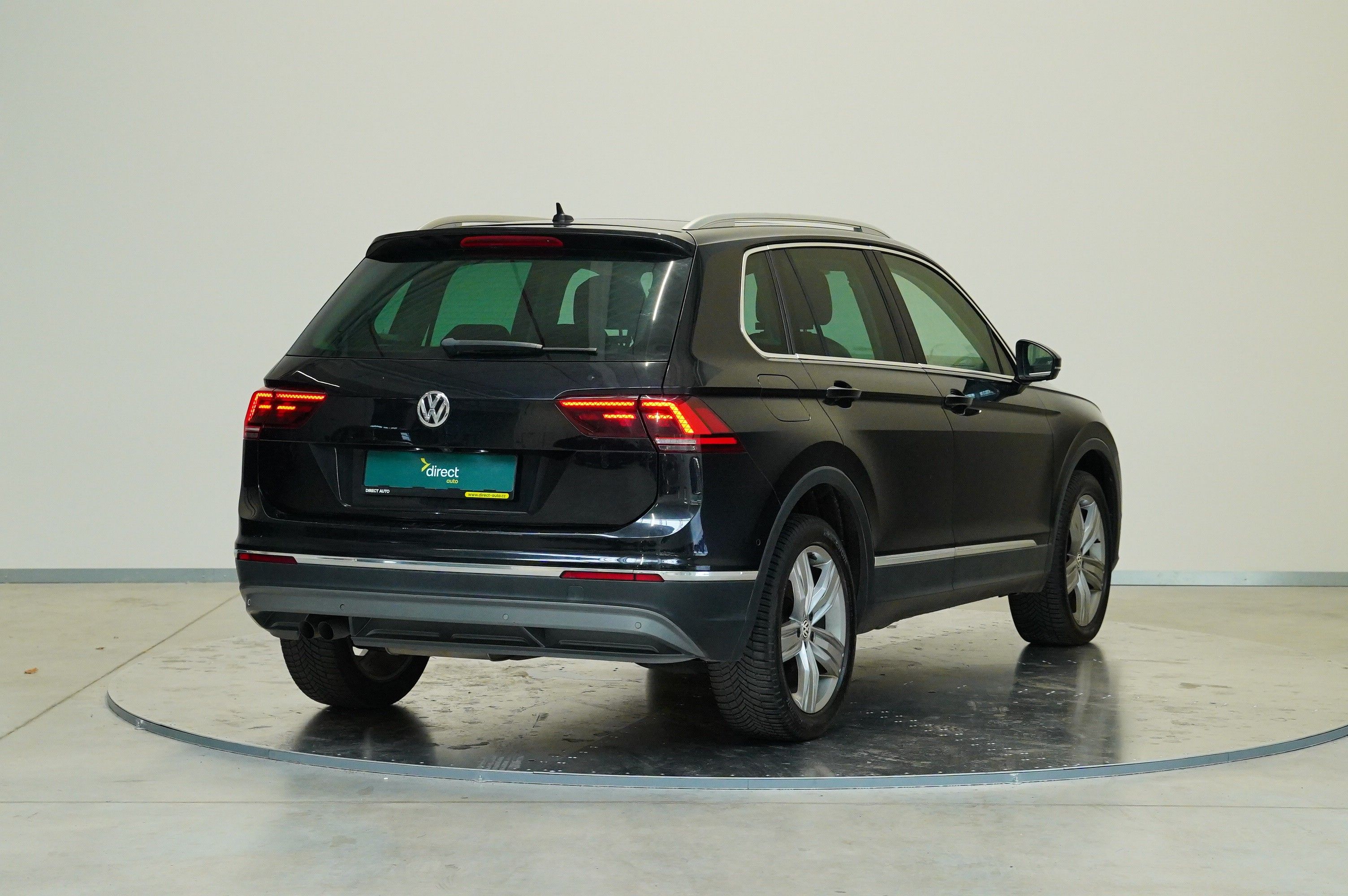 Volkswagen Tiguan, 2.0 TDI 140 kW Highline - fotka 3