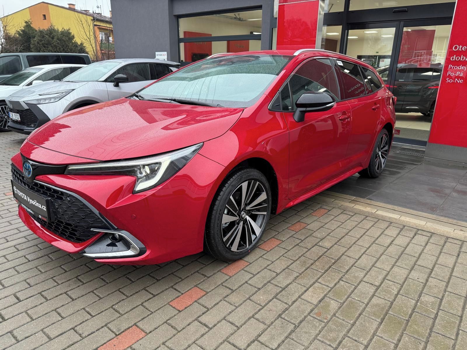 Toyota Corolla, 1.8HEV 140PS Style - fotka 2