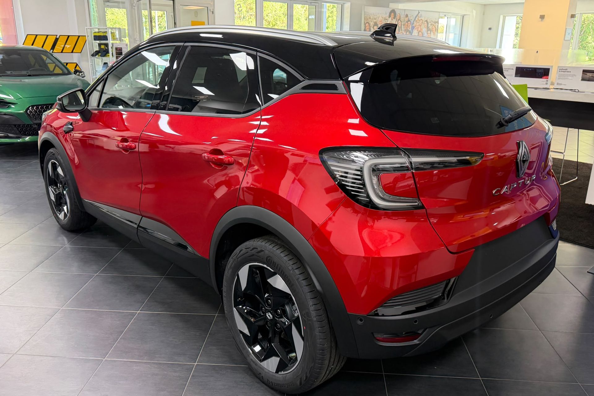Renault Captur, Techno Eco-G 120 - fotka 3