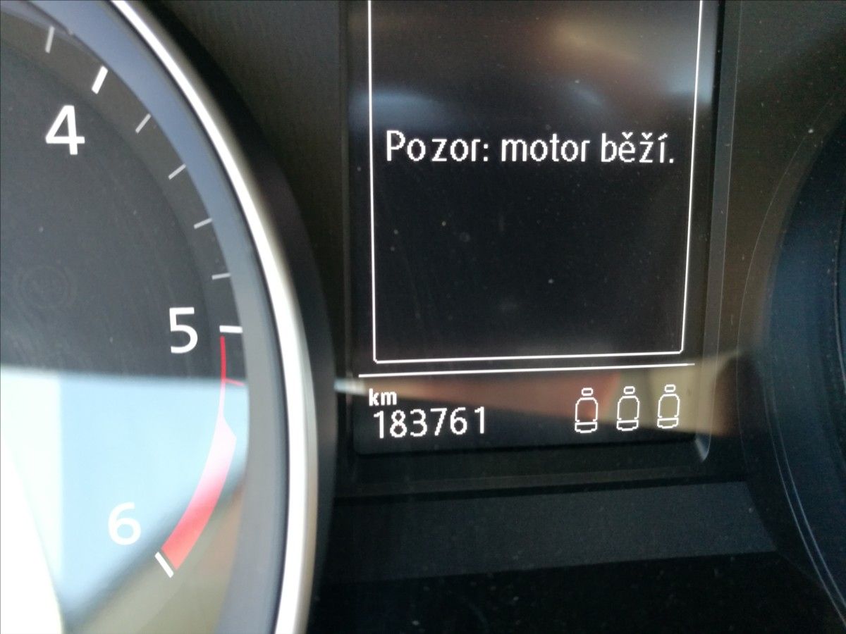 Volkswagen Passat, 2,0 TDI DSG - fotka 6