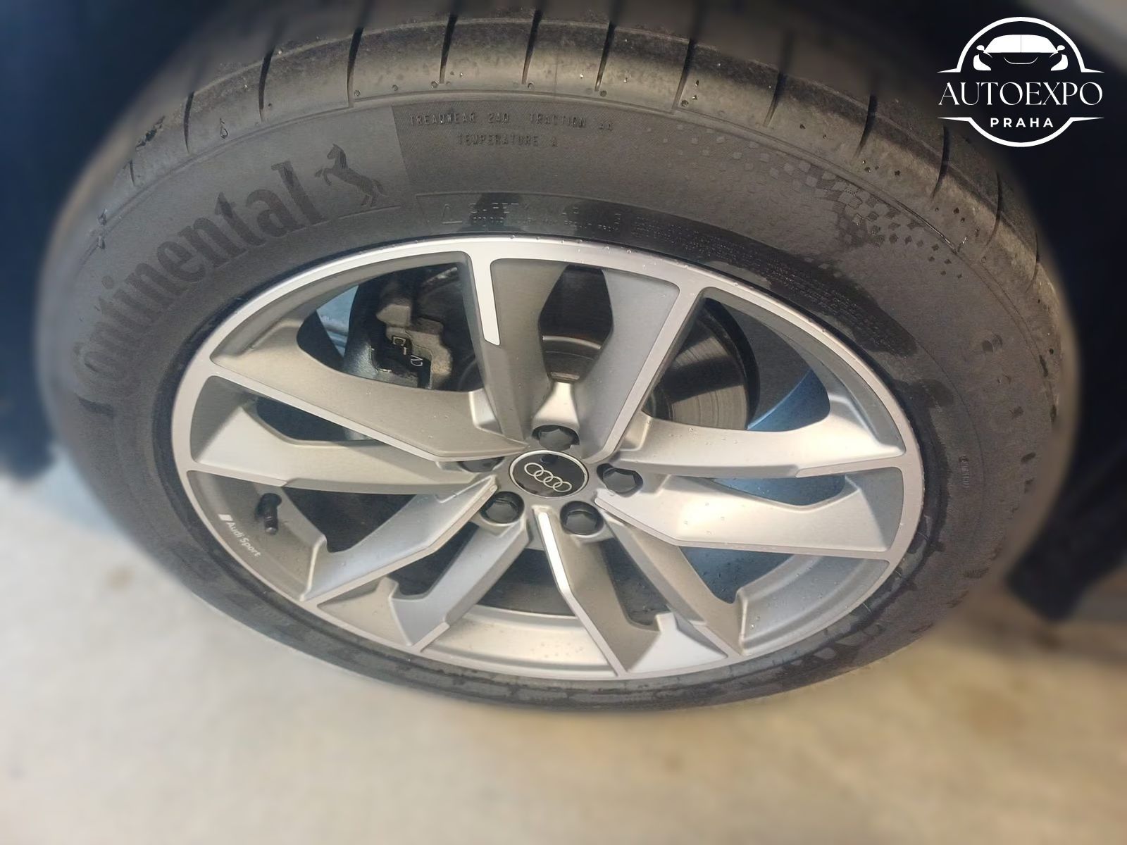 Audi Q3, advanced*NAVIGACE* - fotka 6