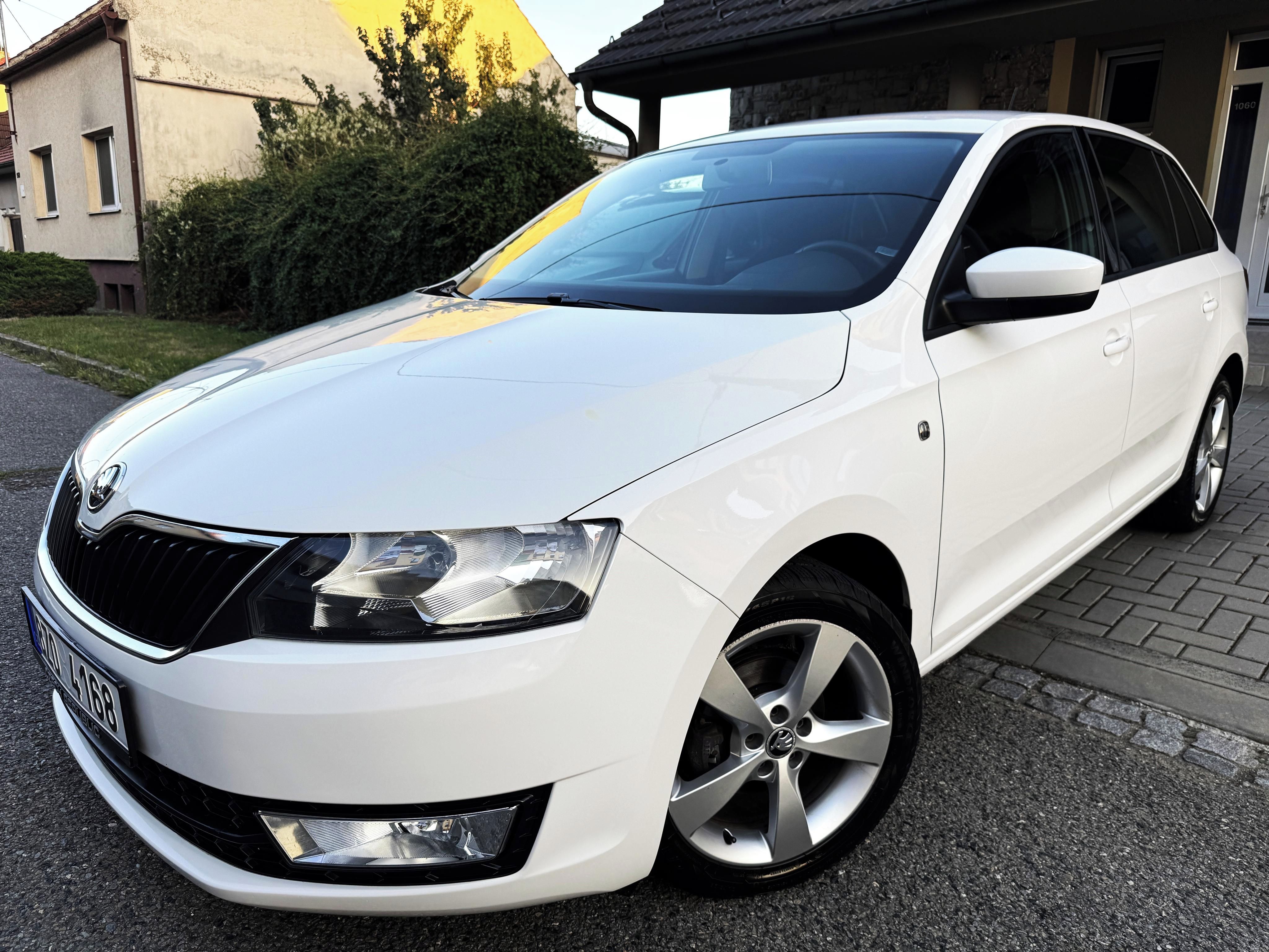 Škoda Rapid, 1.2TSI KLIMA,ALU,SERVISKA, - fotka 2
