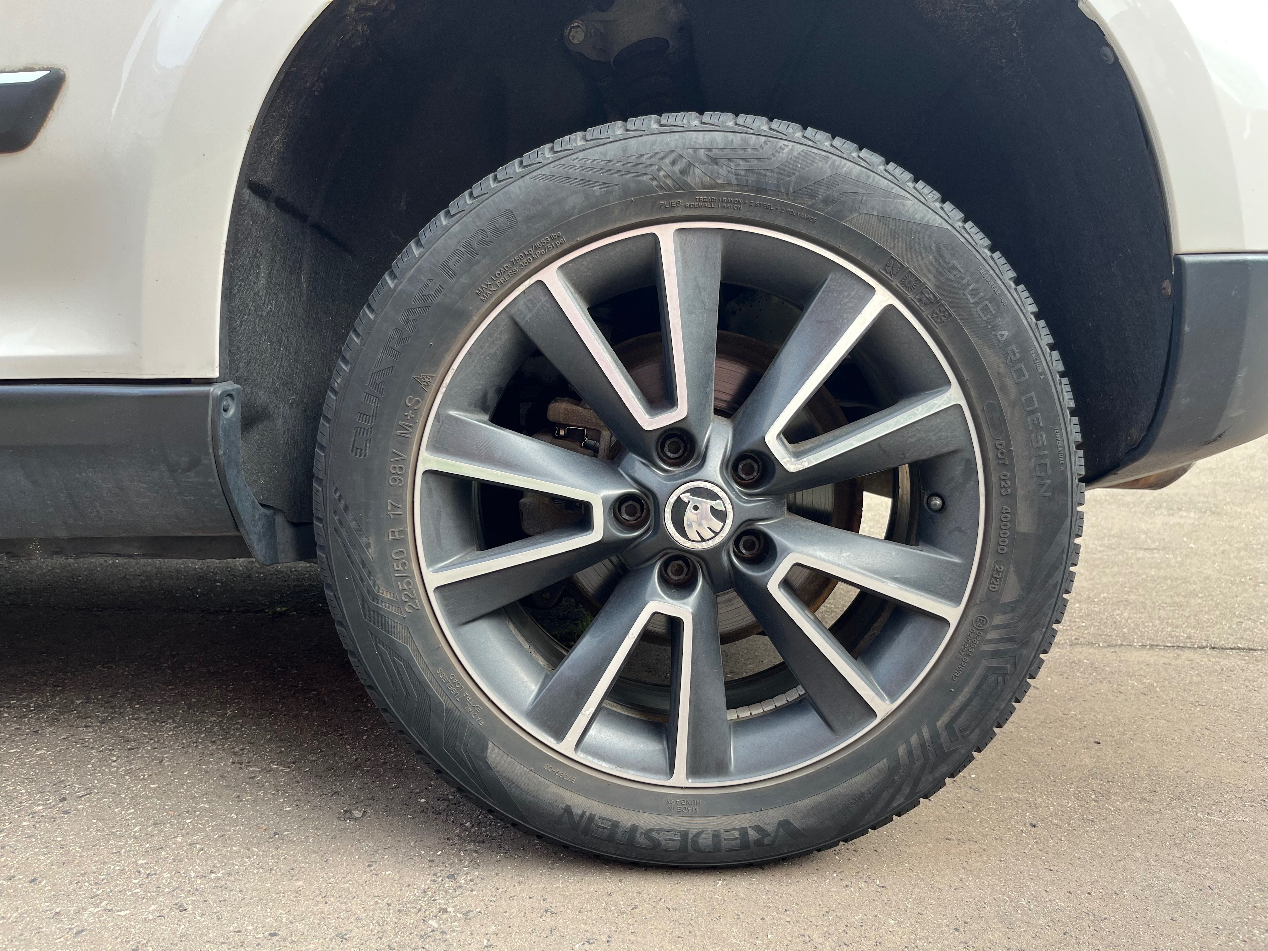 Škoda Yeti, 2.0 TDi 4x4, DSG, nové rozvody - fotka 6
