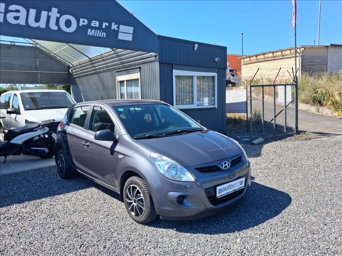 Hyundai i20, 1,4 1.4i, automat,po servisu