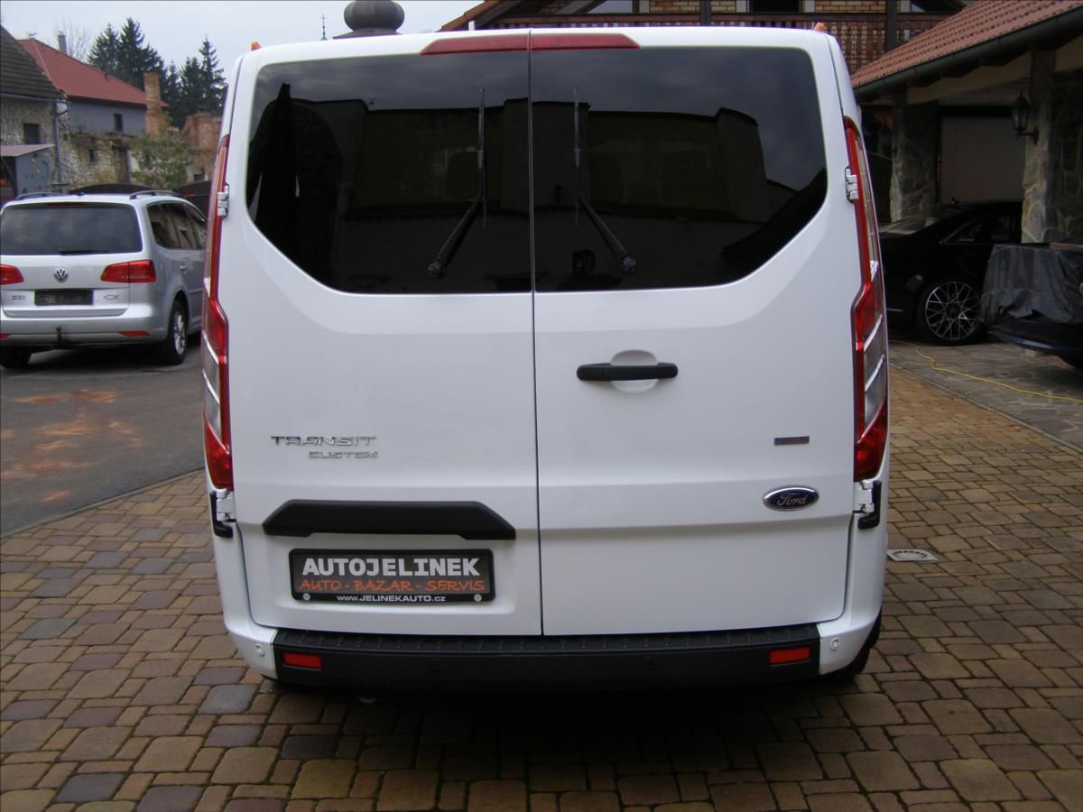 Ford Tourneo Custom, 2,0   MINIBUS CUSTOM Facelift - fotka 4