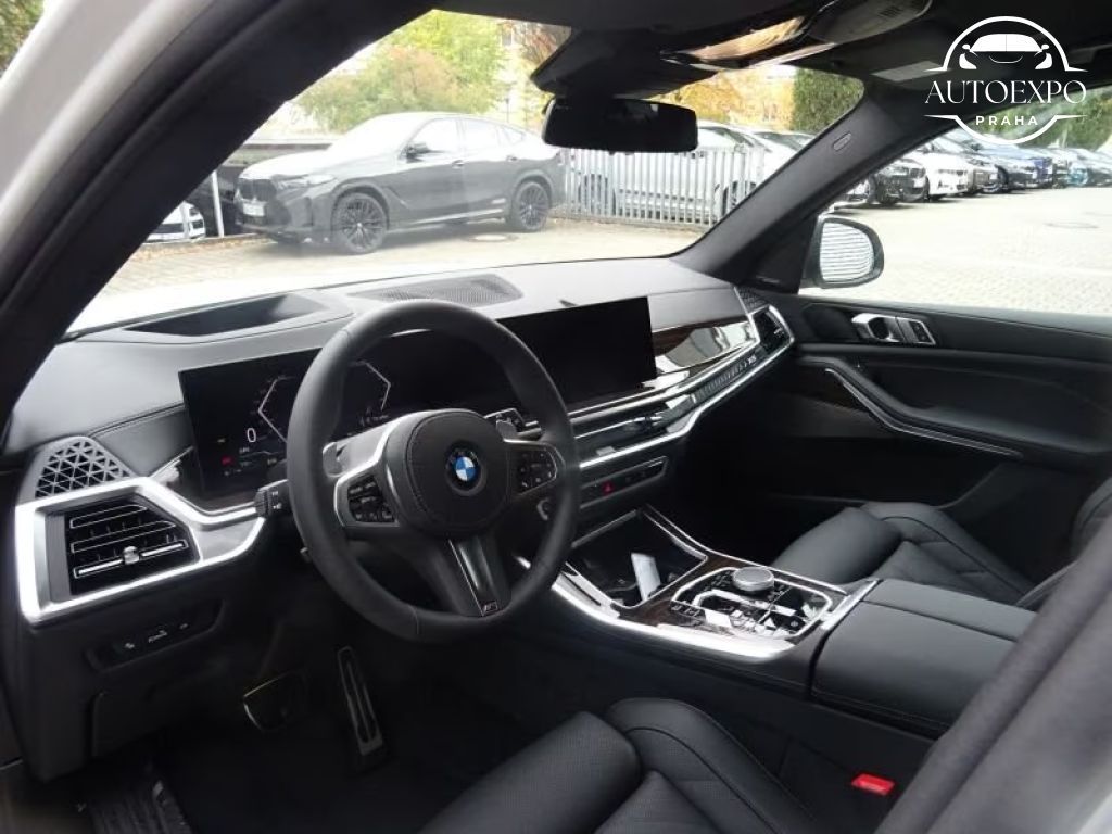 BMW X5, xDrive30d M Sport Lageraktion - fotka 5