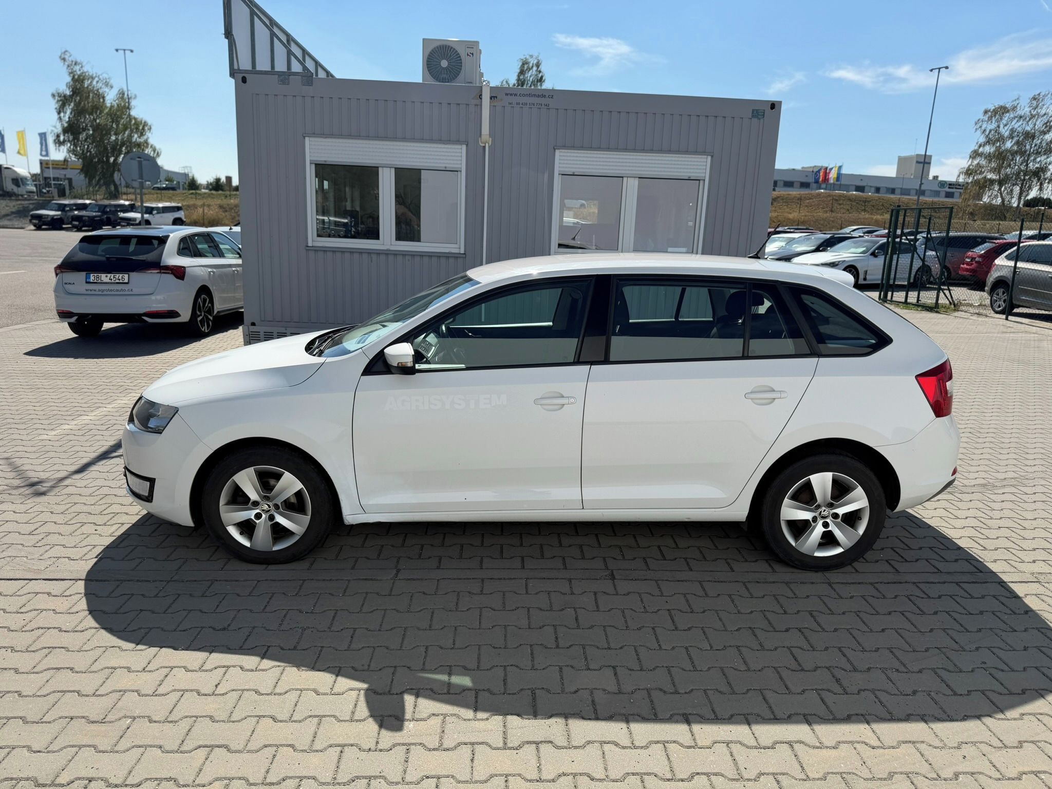 Škoda Rapid, 1.4 TDI 66kW Ambition SB - fotka 4