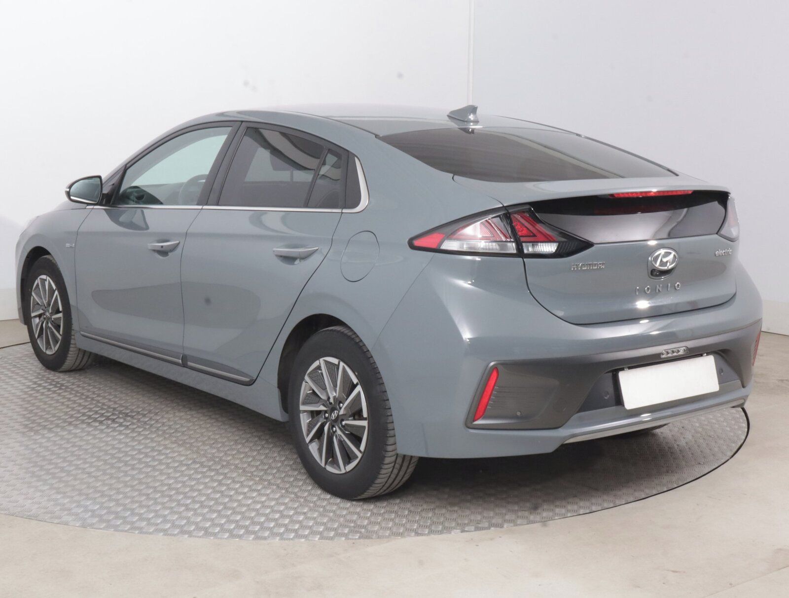 Hyundai Ioniq, Electric 38 kWh, SoH 100% - fotka 4