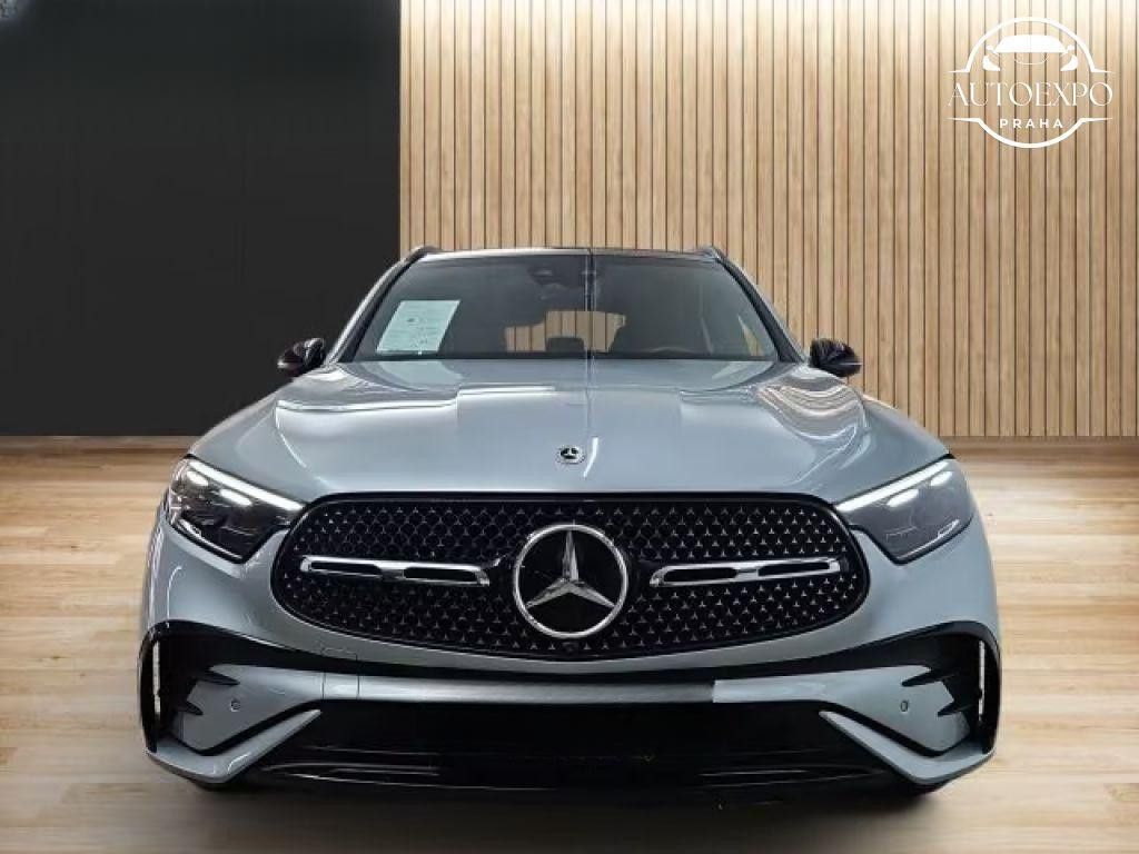 Mercedes-Benz GLC, 300d*4Matic* AMG Line Premium* - fotka 5