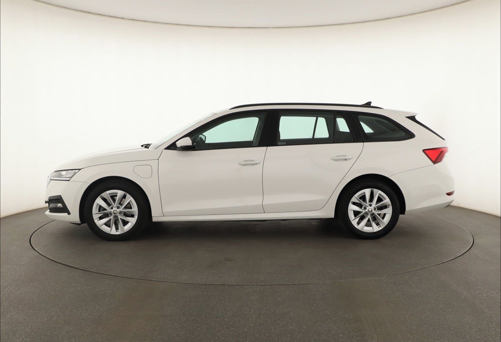 Škoda Octavia, 1.4 TSI iV, Ambition, Automat - fotka 3