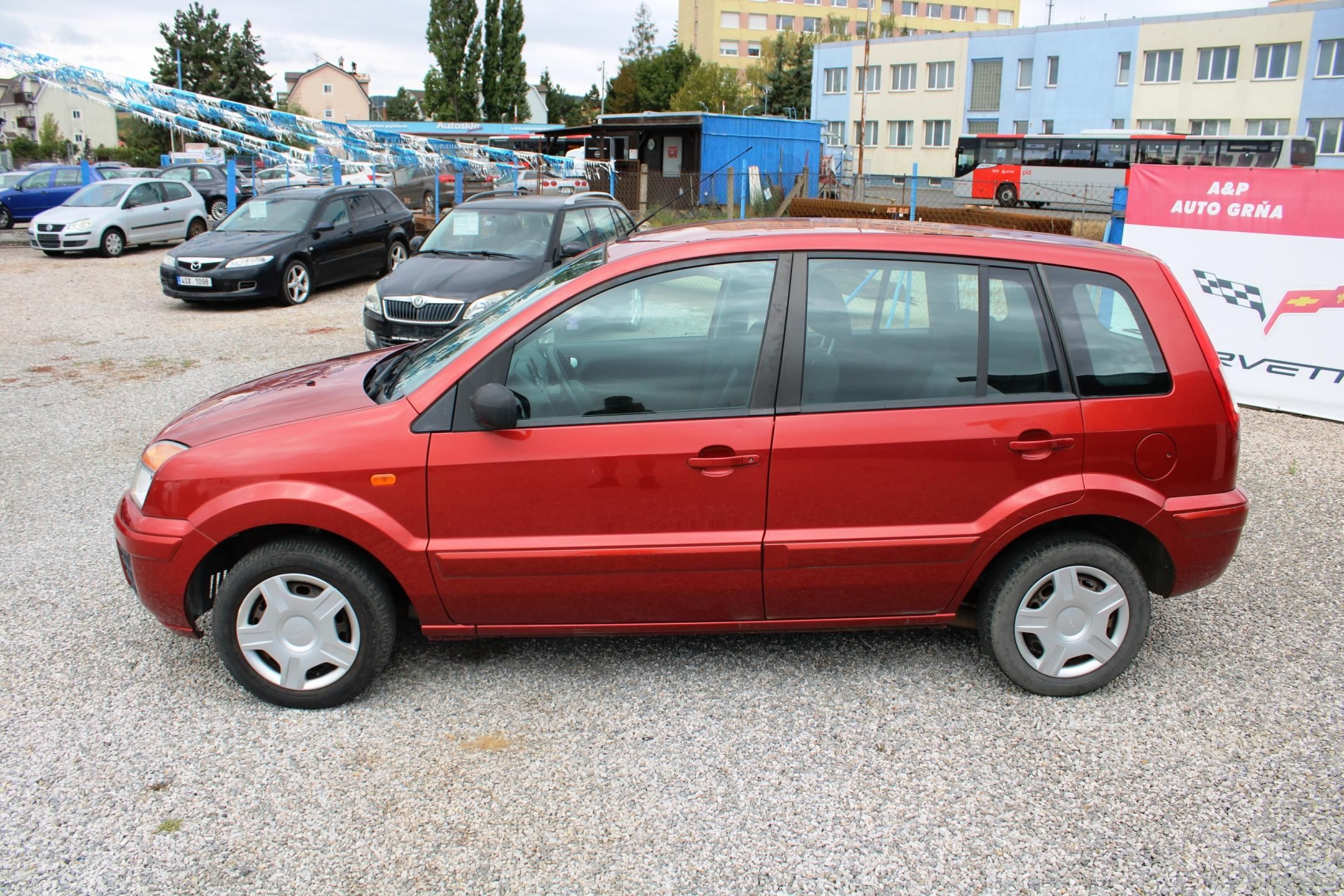 Ford Fusion, 1,4i KLIMA VYH.SKLO SERVO ABS - fotka 4