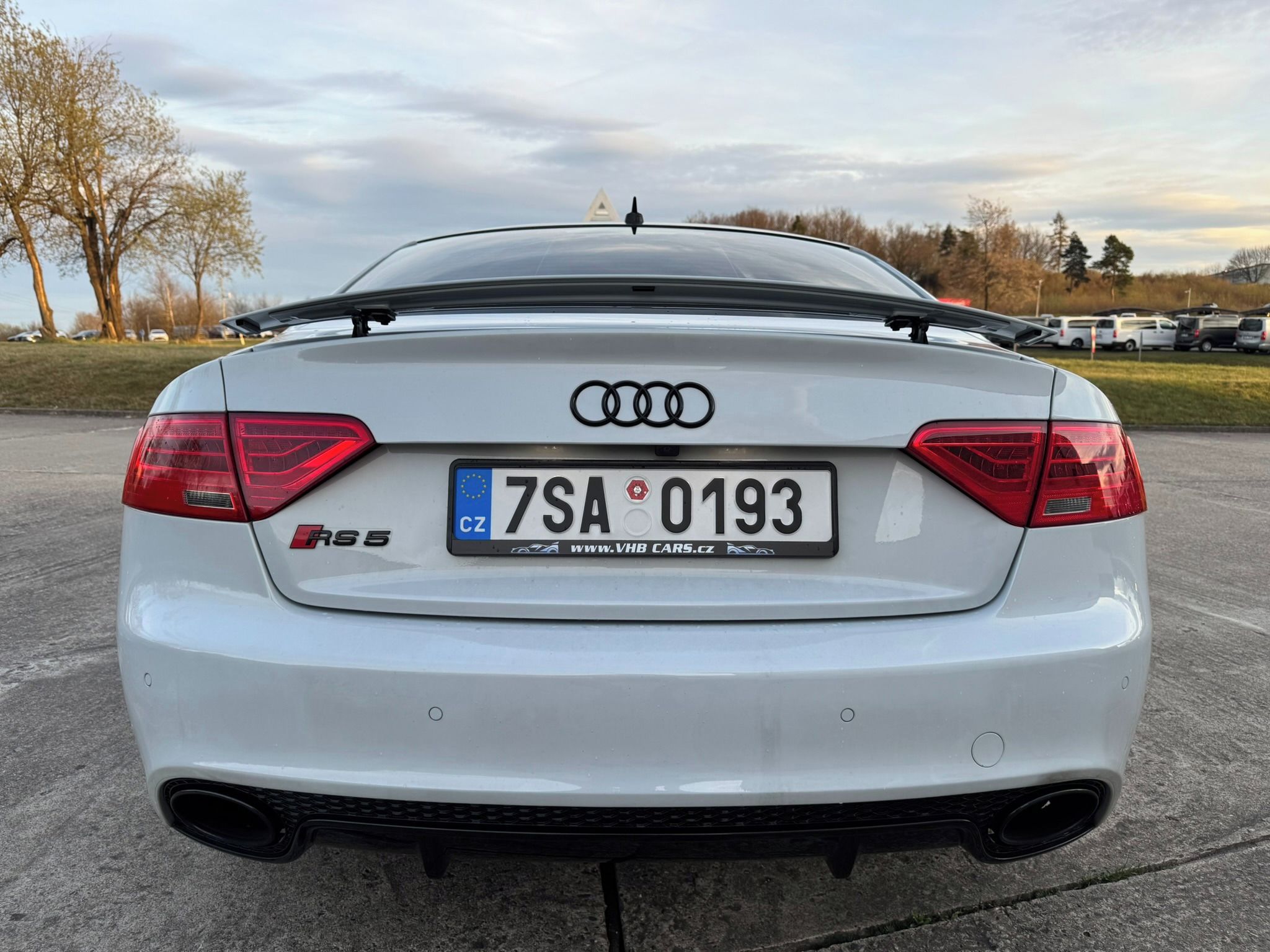 Audi RS5 - fotka 6
