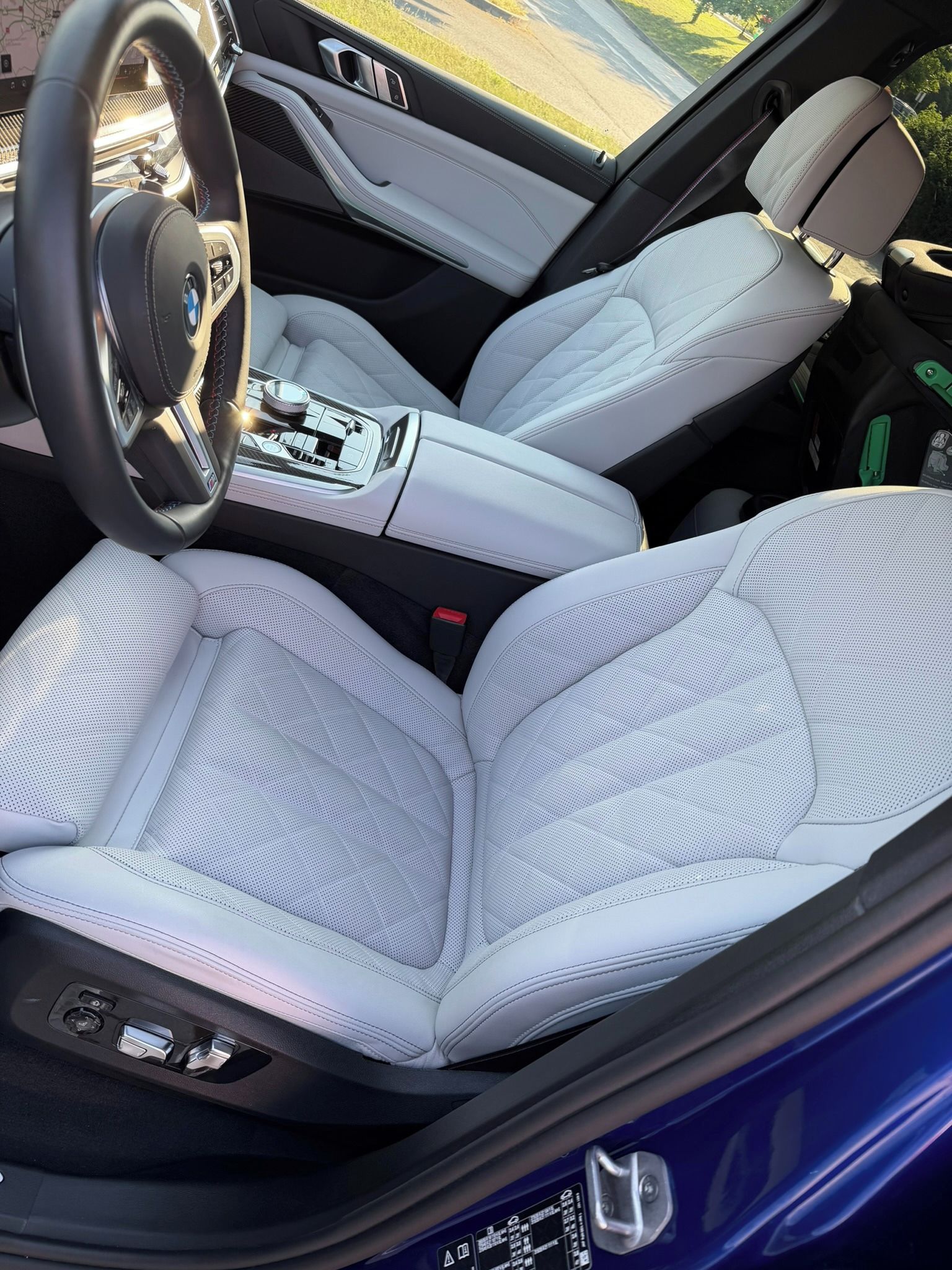 BMW X5, BMW X5 M60i xDrive - fotka 5