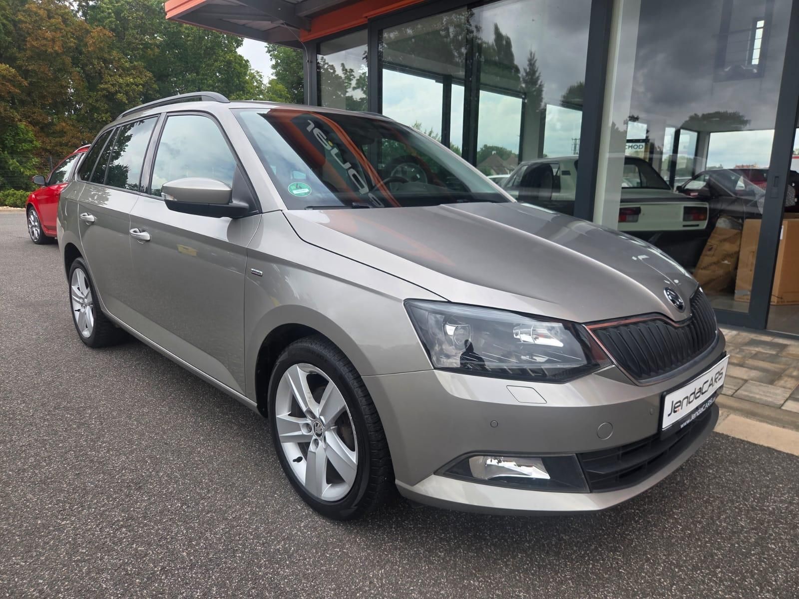 Škoda Fabia, 1.0 TSI SERVISI KNÍŽKA - fotka 3