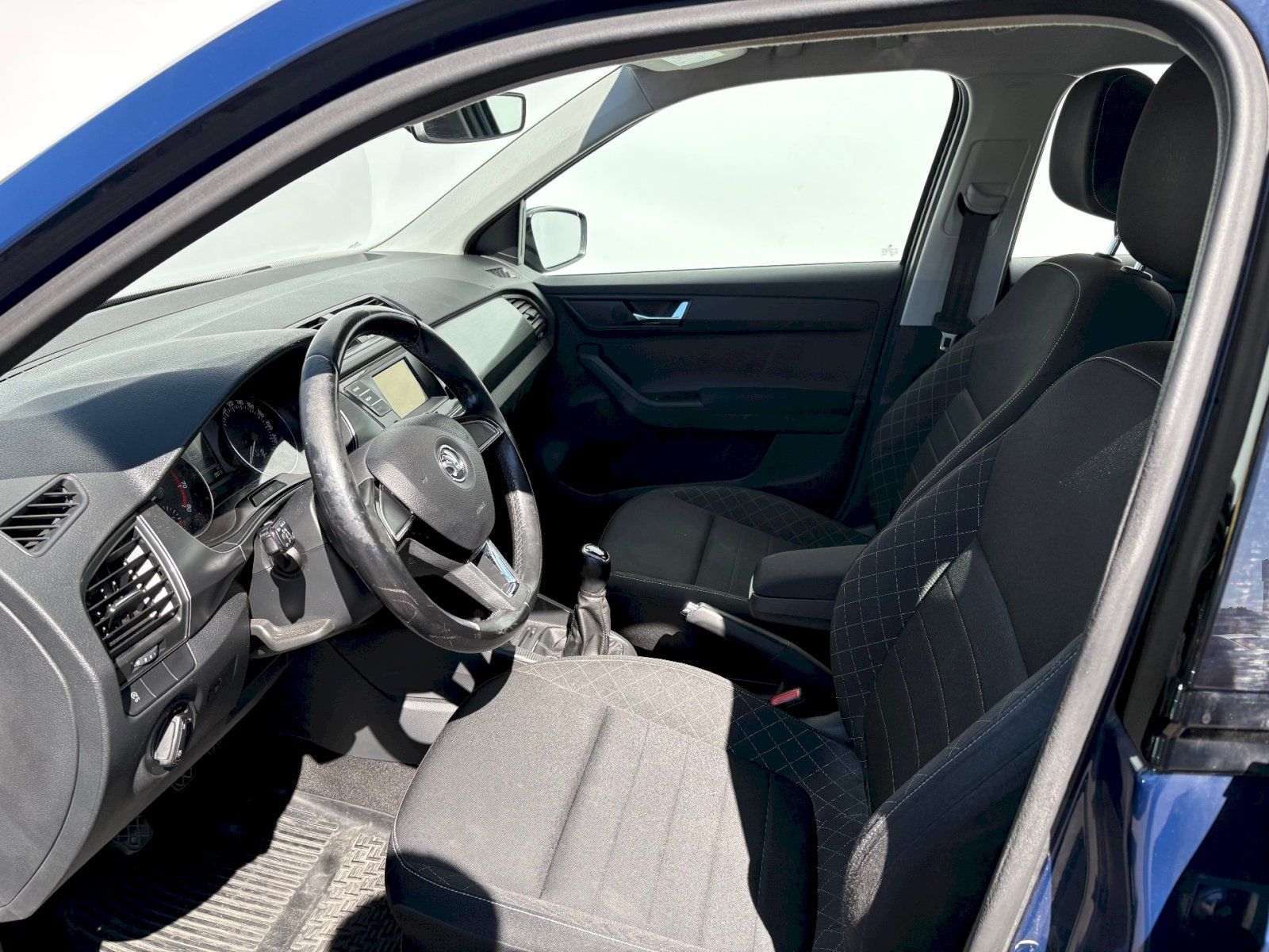 Škoda Fabia, 1.2 TSI 66kW Style - fotka 6