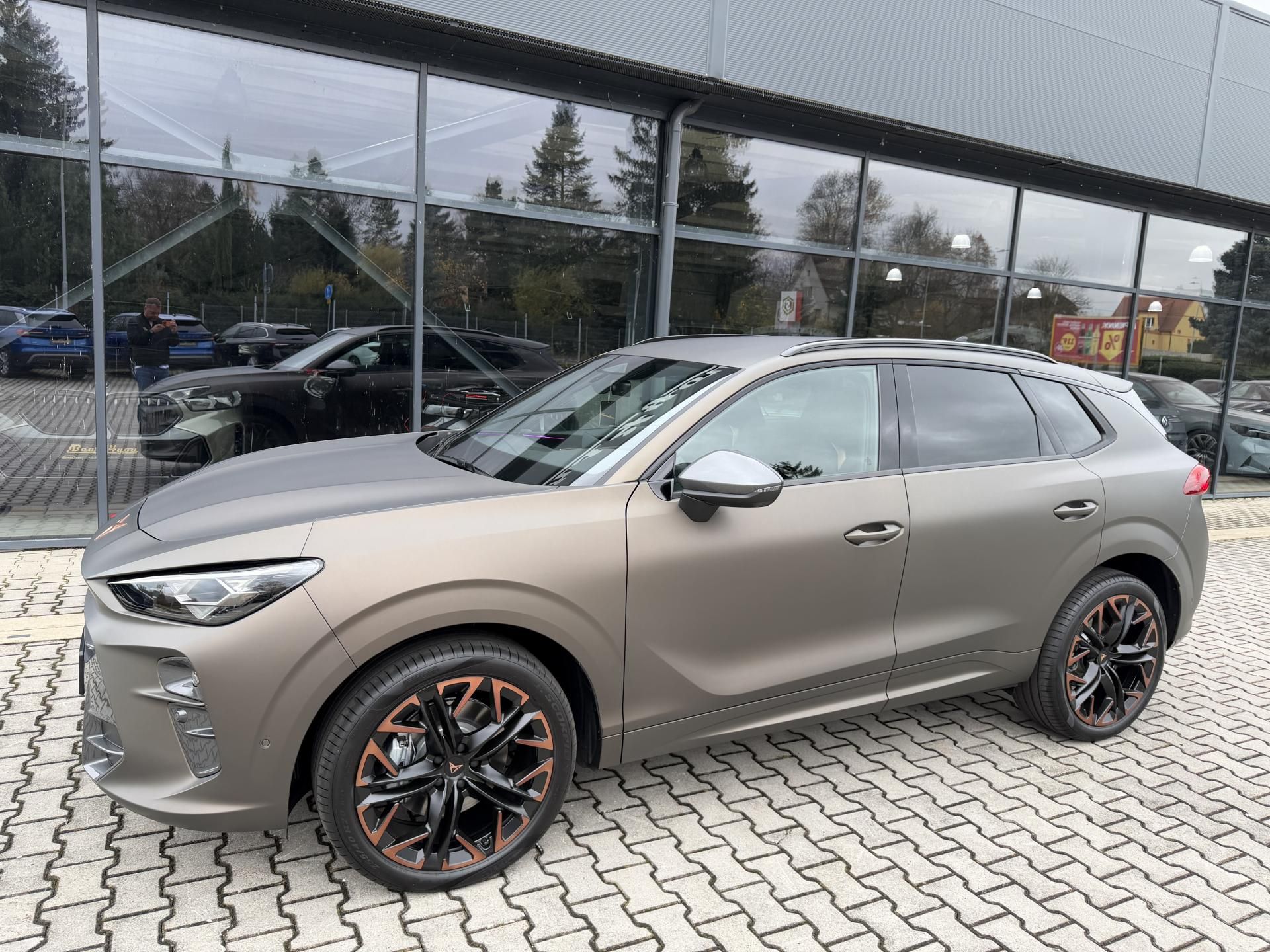 Cupra Terramar, 2.0TSI 150kW 4WD R20 NT DCC CZ - fotka 3