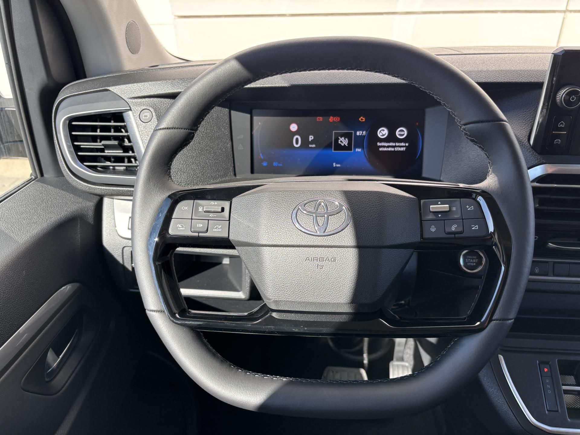 Toyota Proace Verso, L2 FAMILY 8S 2,2D AT - fotka 6