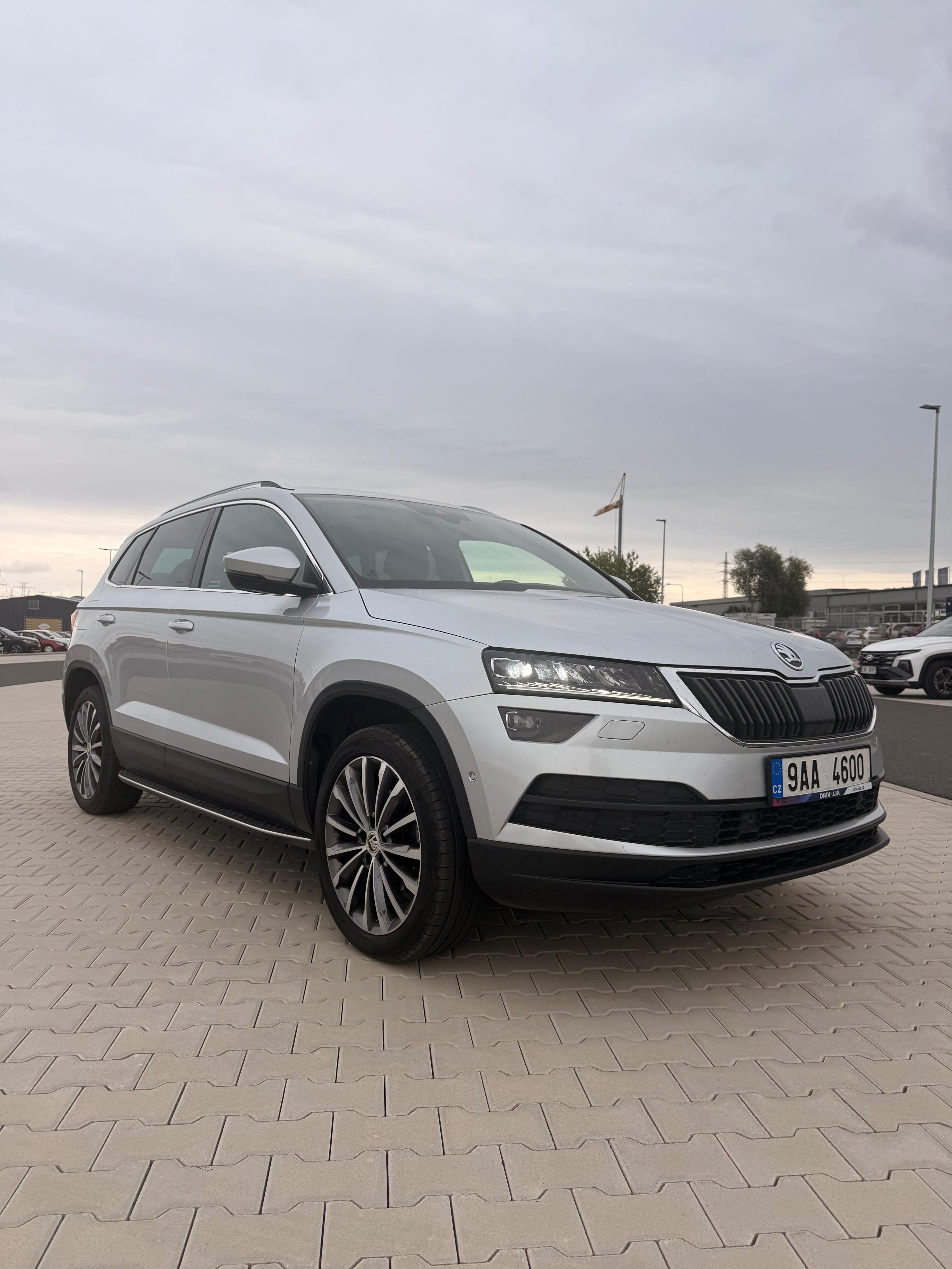 Škoda Karoq, 1.0 TSI 85 kW StylePlus ČR DPH - fotka 3