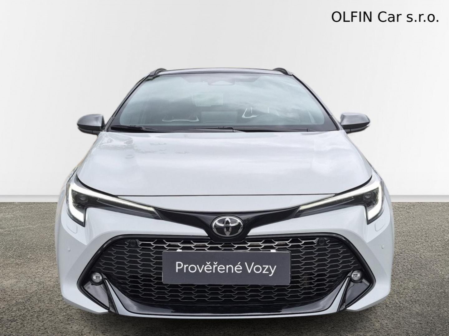 Toyota Corolla, GR SPORT Dynamic 2.0 hybrid - fotka 4