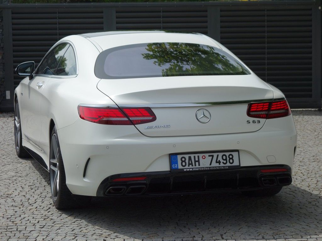 Mercedes-Benz Třídy S, S63*AMG*4M*KUPÉ*MANUFAKTUR*CZ! - fotka 2