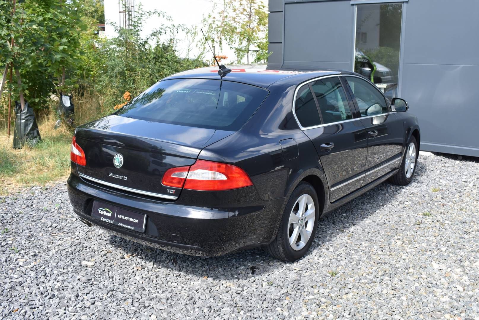 Škoda Superb, 2,0 TDI SERVIS STK NOVÉ DSG! - fotka 4