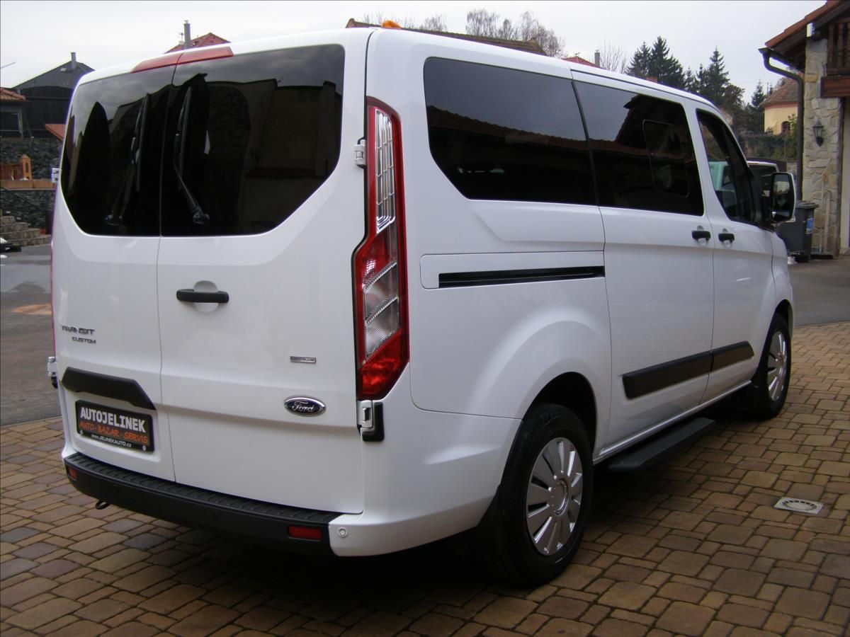 Ford Tourneo Custom, 2,0   MINIBUS CUSTOM Facelift - fotka 5