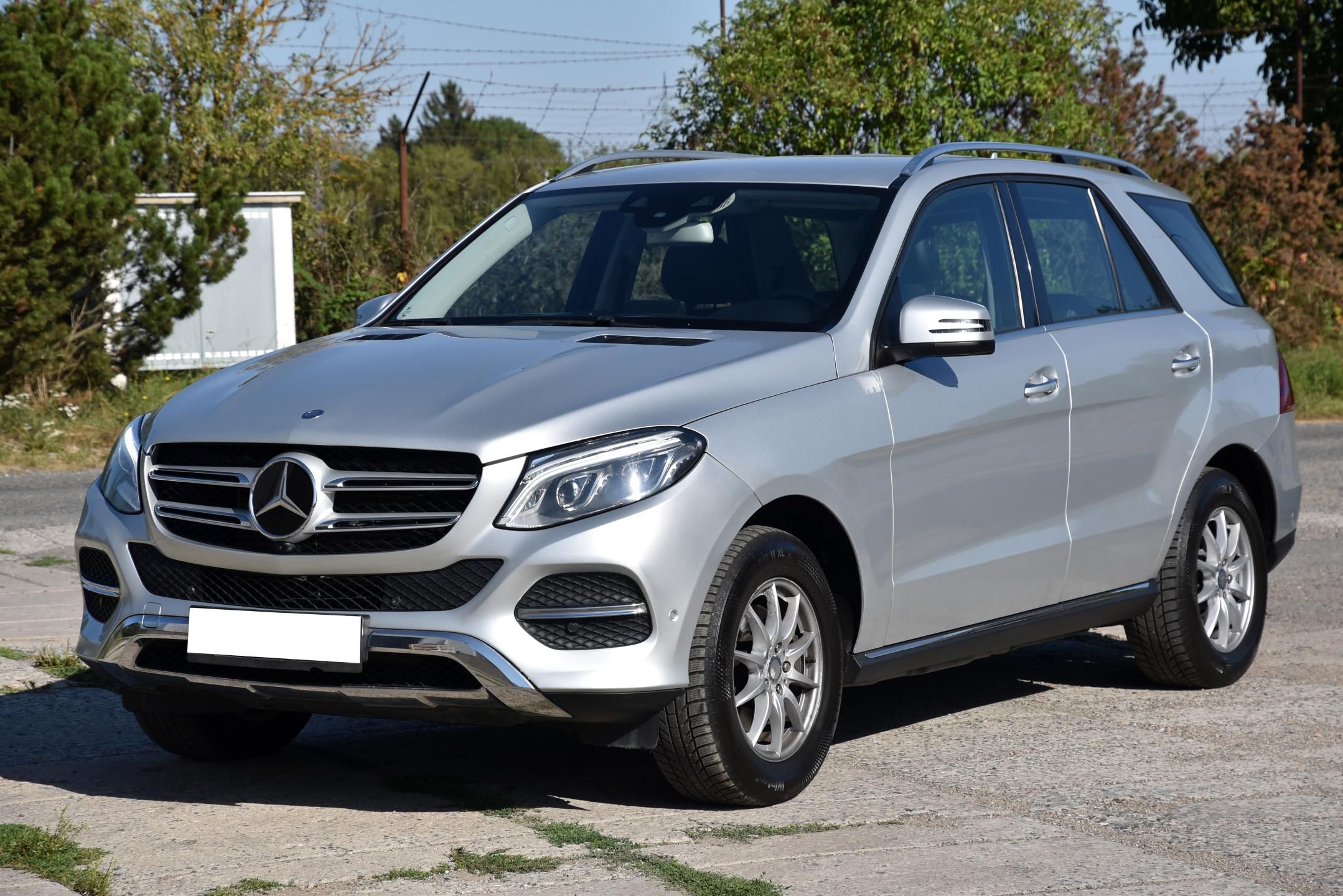 Mercedes-Benz GLE, 350 d 4MATIC FACE,NAVI,LED,ČR - fotka 6