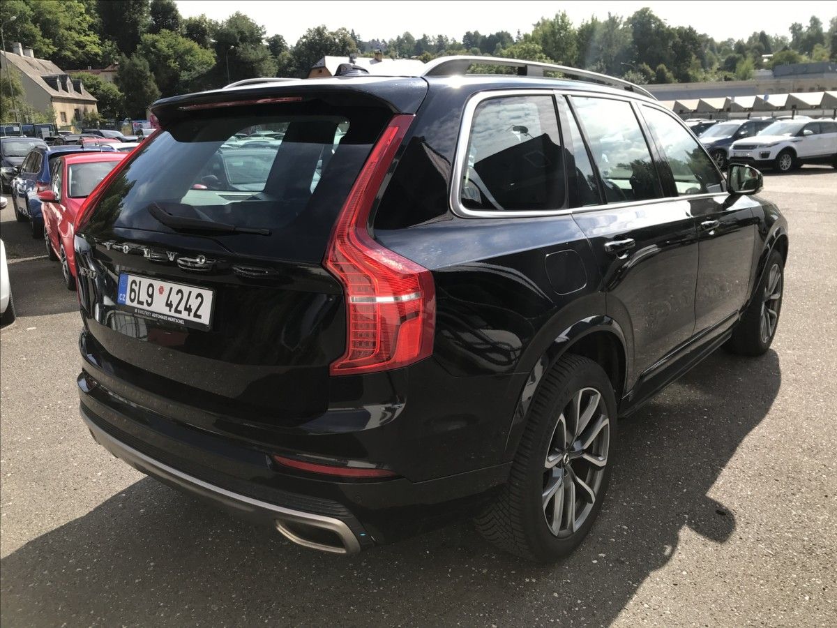 Volvo XC90, 2,0 D5 173kW 4x4 AT - fotka 5
