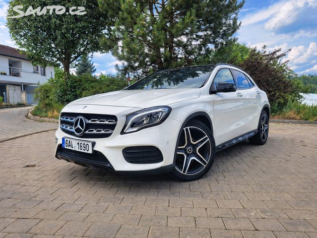 Mercedes GLA