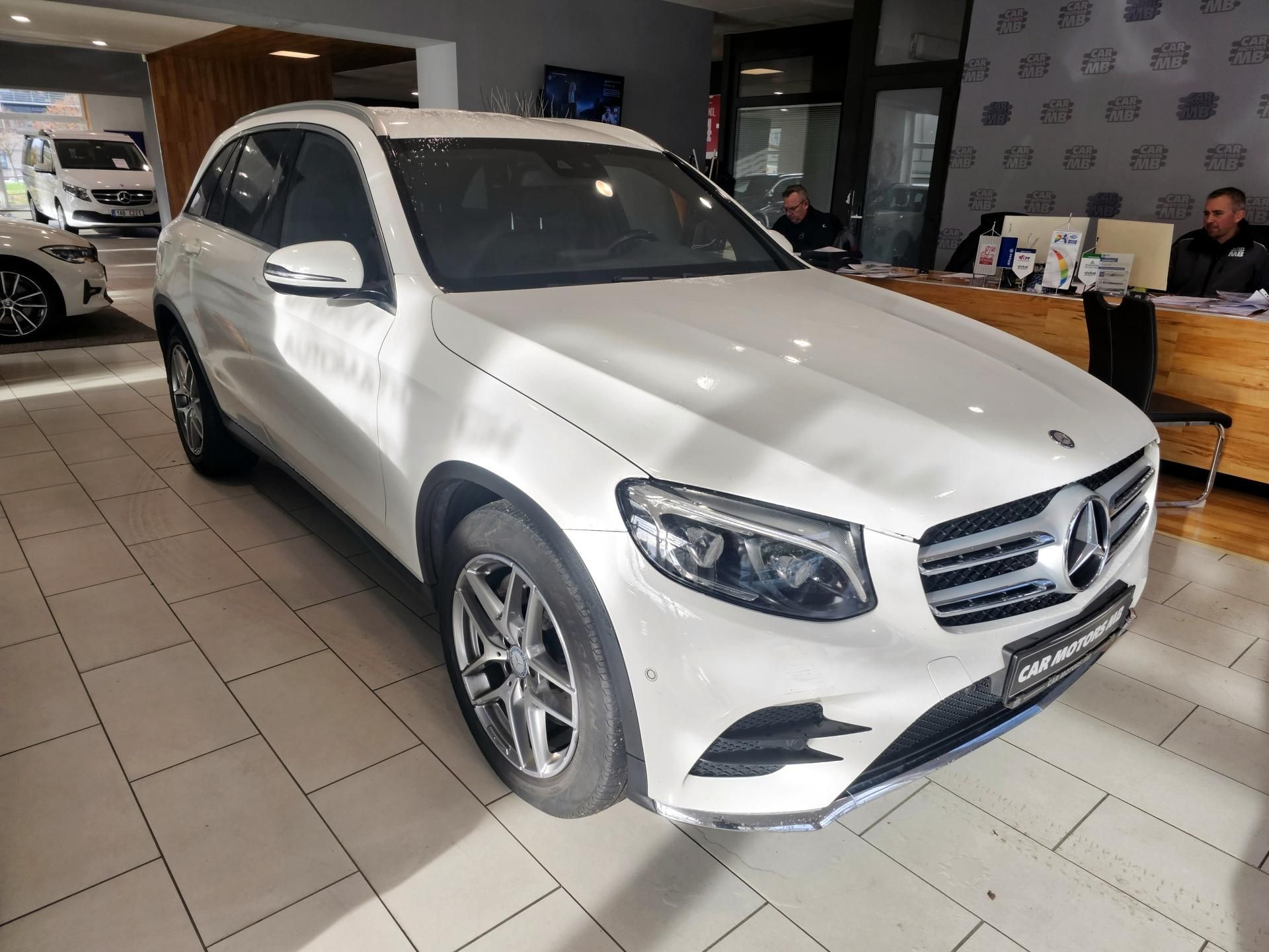 Mercedes-Benz GLC, 220d 4M AMG Burmester tažné - fotka 3