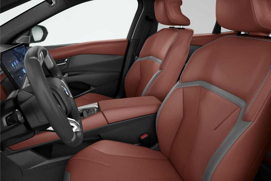 BMW i3, 50 xDrive Sedan - fotka 4