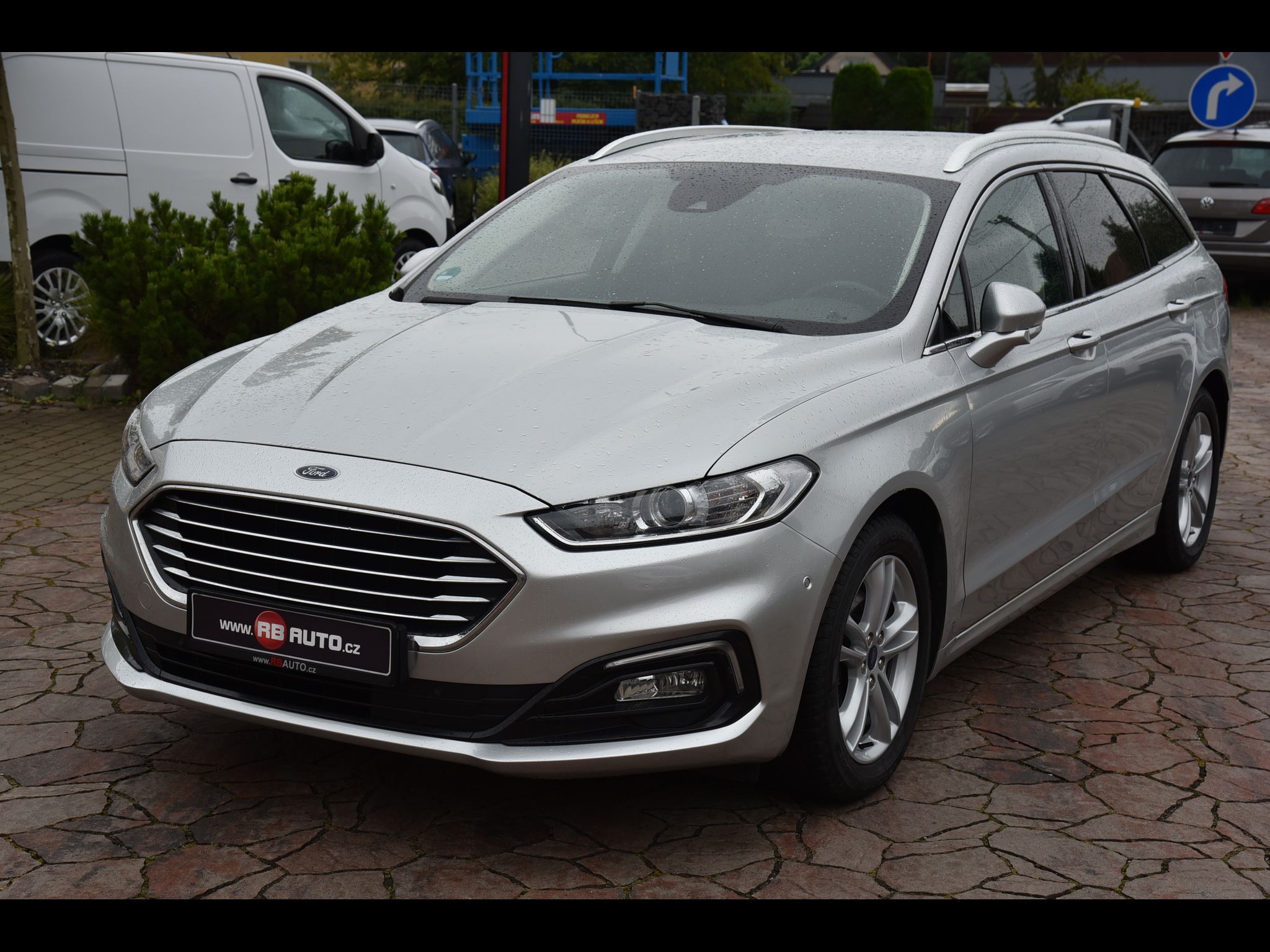 Ford Mondeo, 2.0 TDCi 110 kw Automat - fotka 5