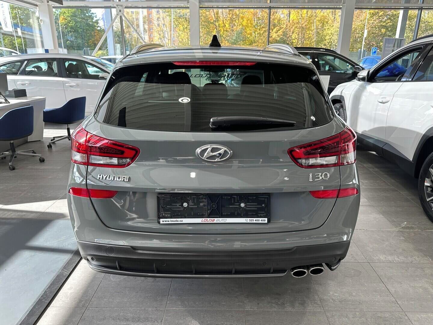 Hyundai i30, WG MY23 N Line DCT 1,0 T-GDI 8 - fotka 3