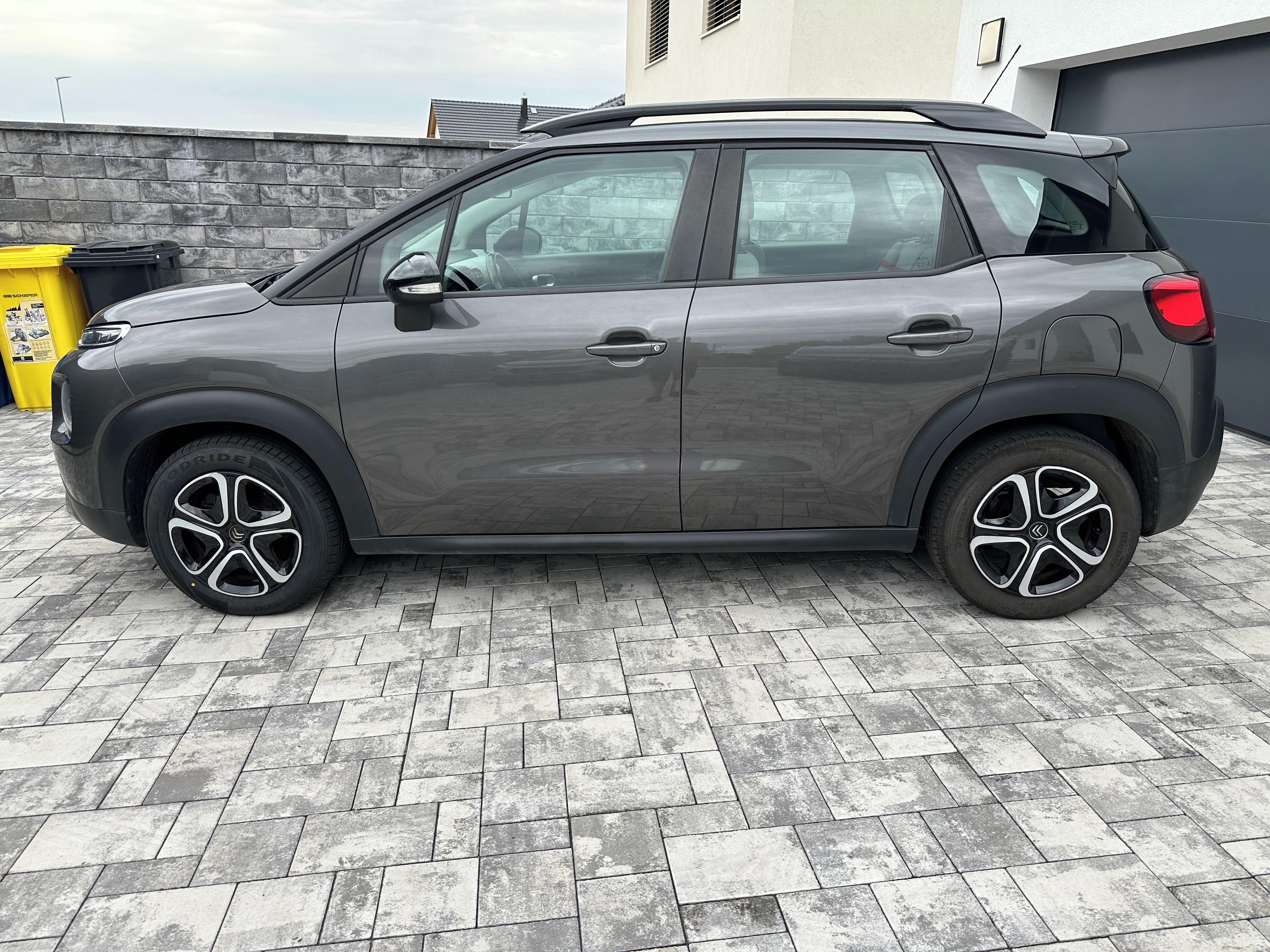 Citroën C3 Aircross, 1,2 PT 81 kW TAŽNÉ ZAŘÍZENÍ - fotka 2