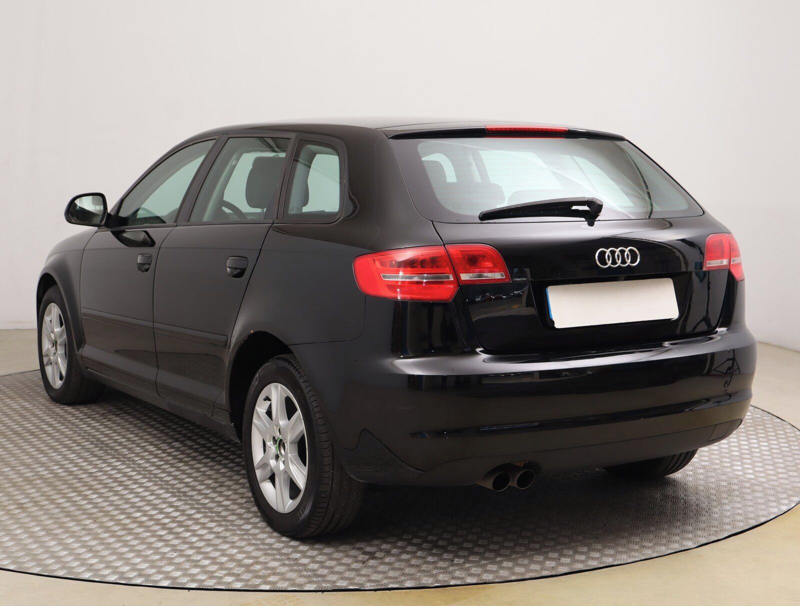 Audi A3, 2.0 TDI, Ambition - fotka 4