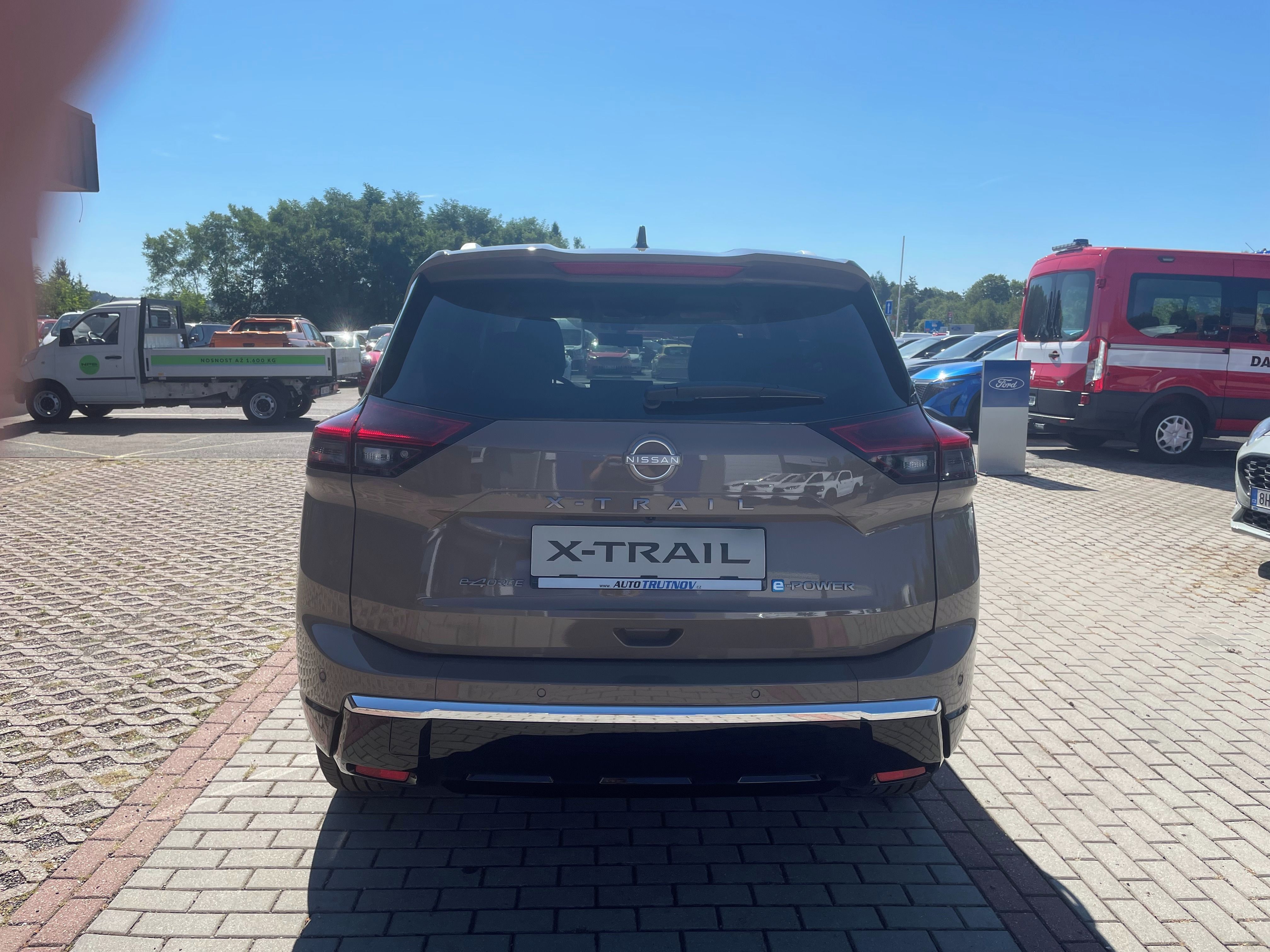 Nissan X-Trail, 1.5 e-POWER Tekna 157 kW AWD - fotka 4