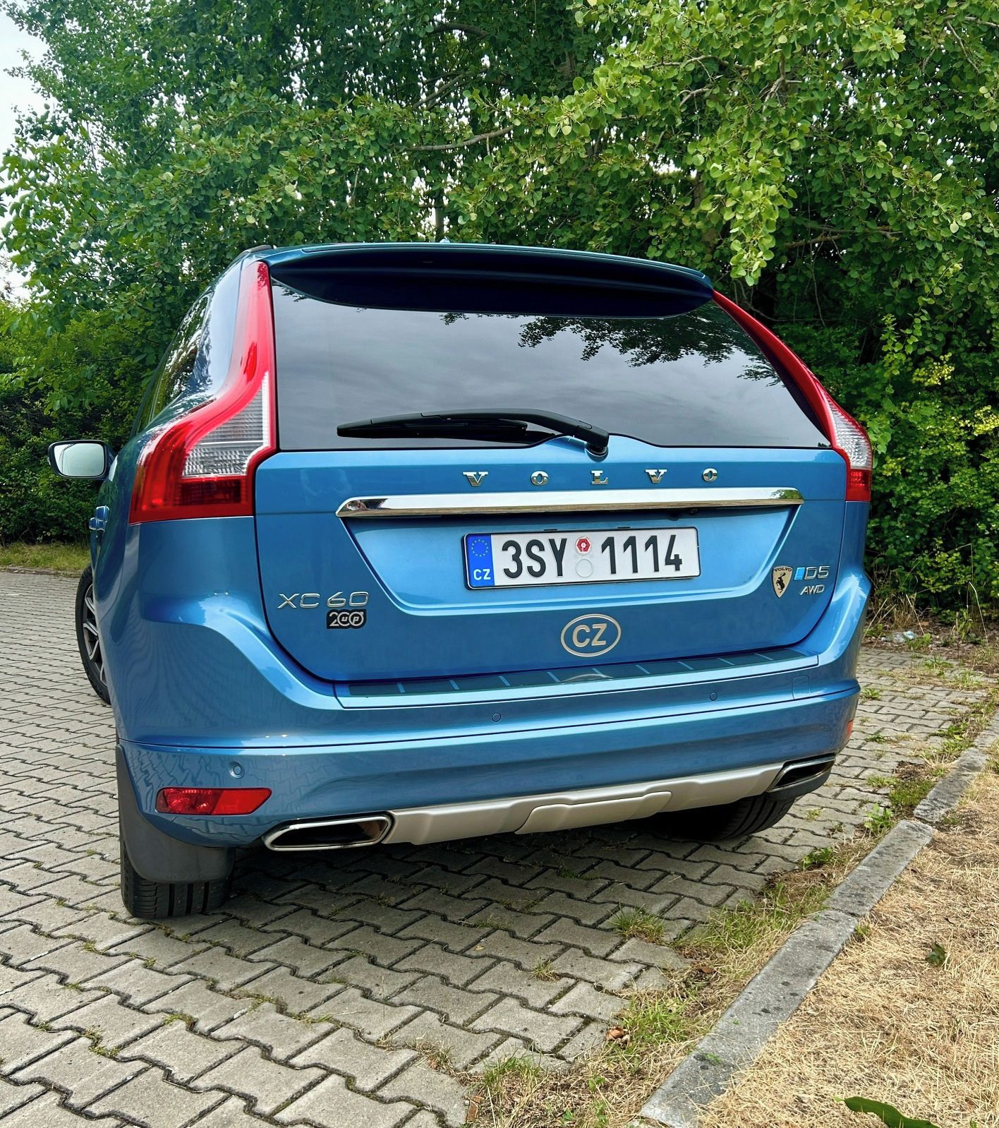 Volvo XC60, 2,4D D5 Inscription Polestar - fotka 3