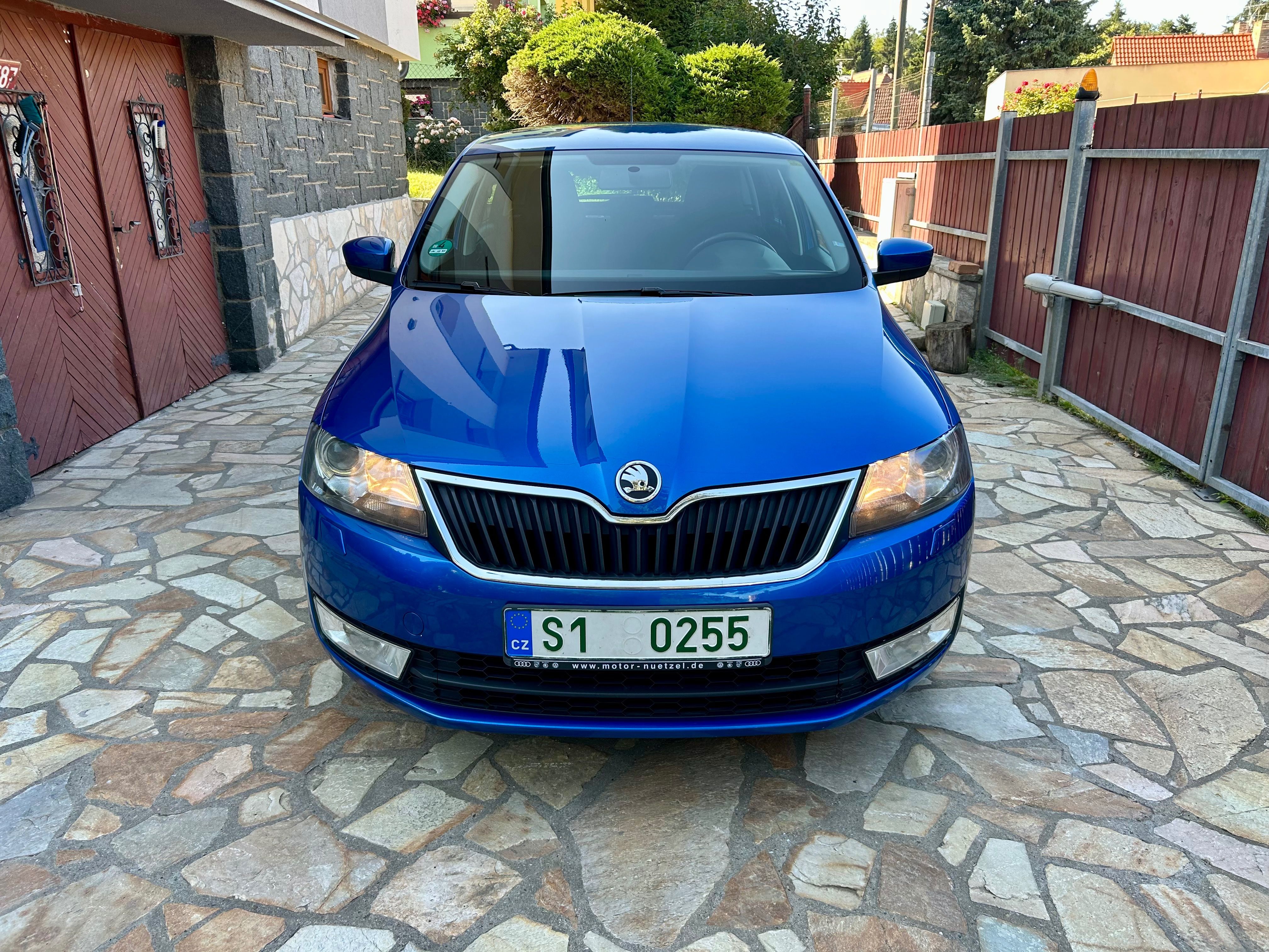 Škoda Rapid, 1.2 TSI 77KW STYLE SPORT XENON - fotka 2
