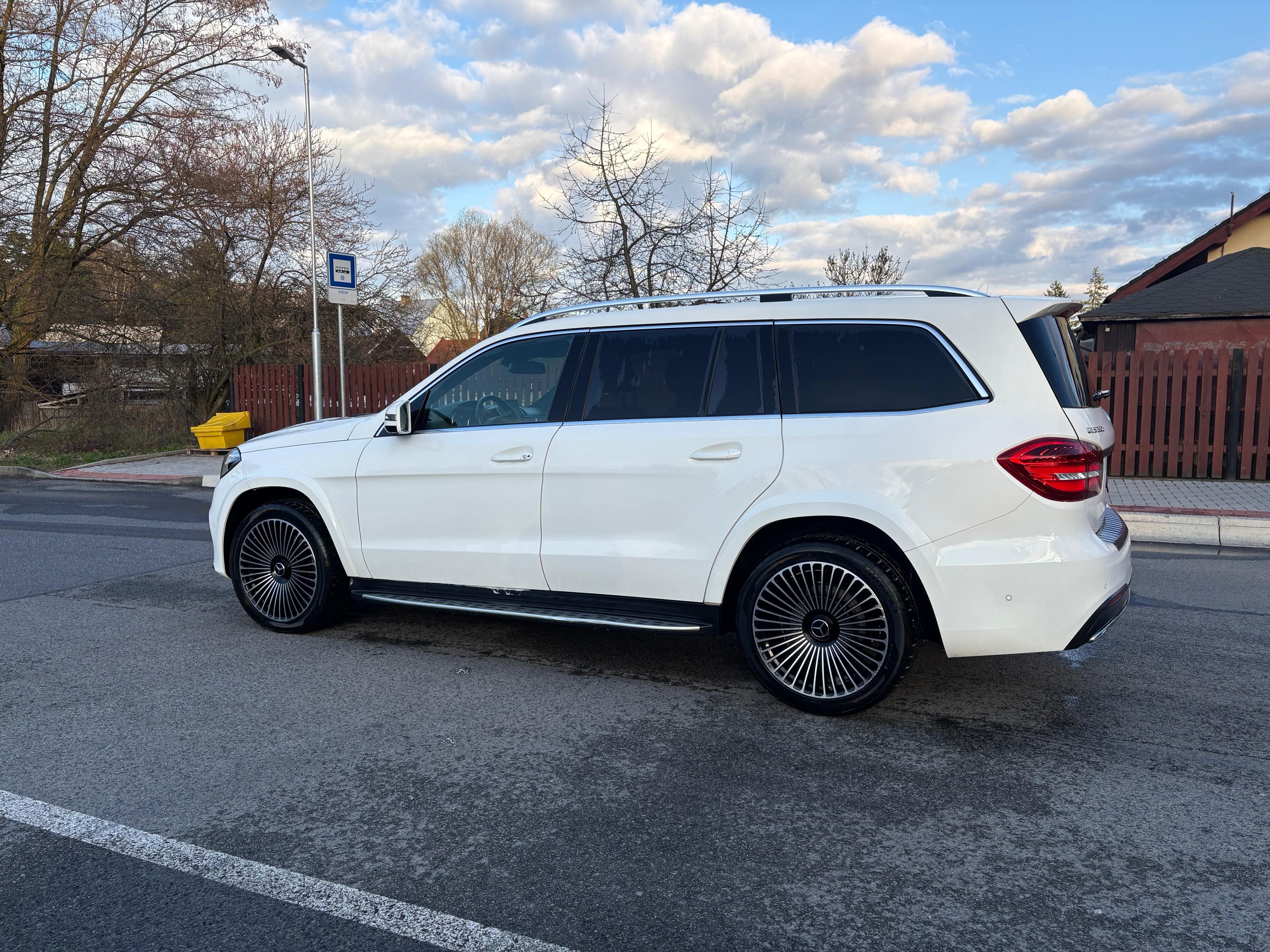 Mercedes-Benz GLS, Mercedes-Benz GLS 350 4MATIC - fotka 5