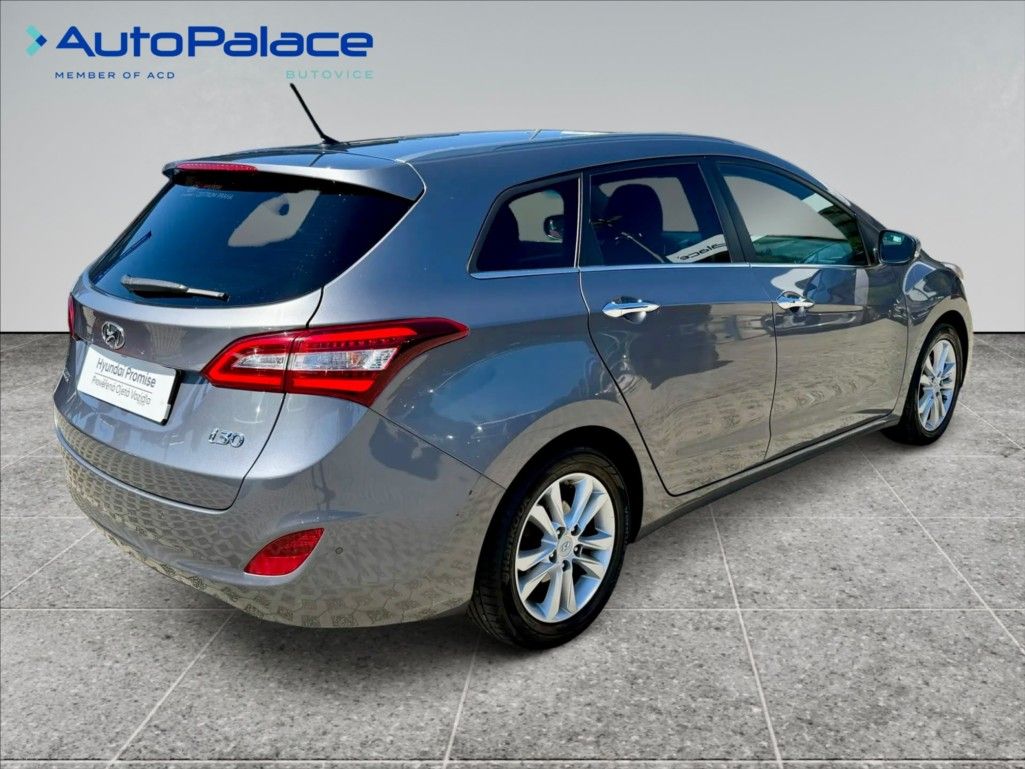 Hyundai i30, 1,6 CRDI AUTOMAT PREMIUM - fotka 4