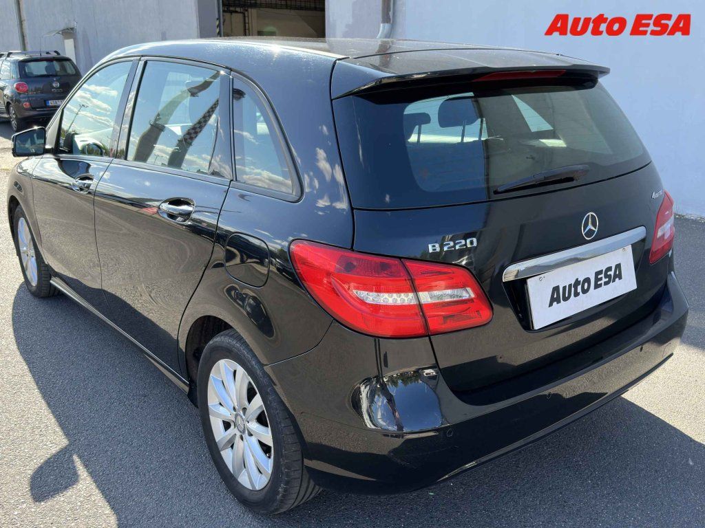 Mercedes-Benz Třídy B, 2.0T B220 4Mat,1.maj,ČR - fotka 6
