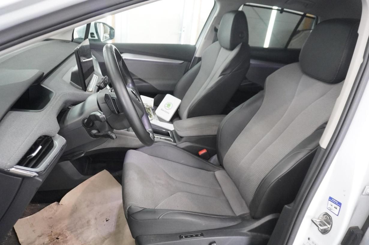 Škoda Enyaq, iV 80 LOFT 15kw TZ SOH 97% - fotka 6