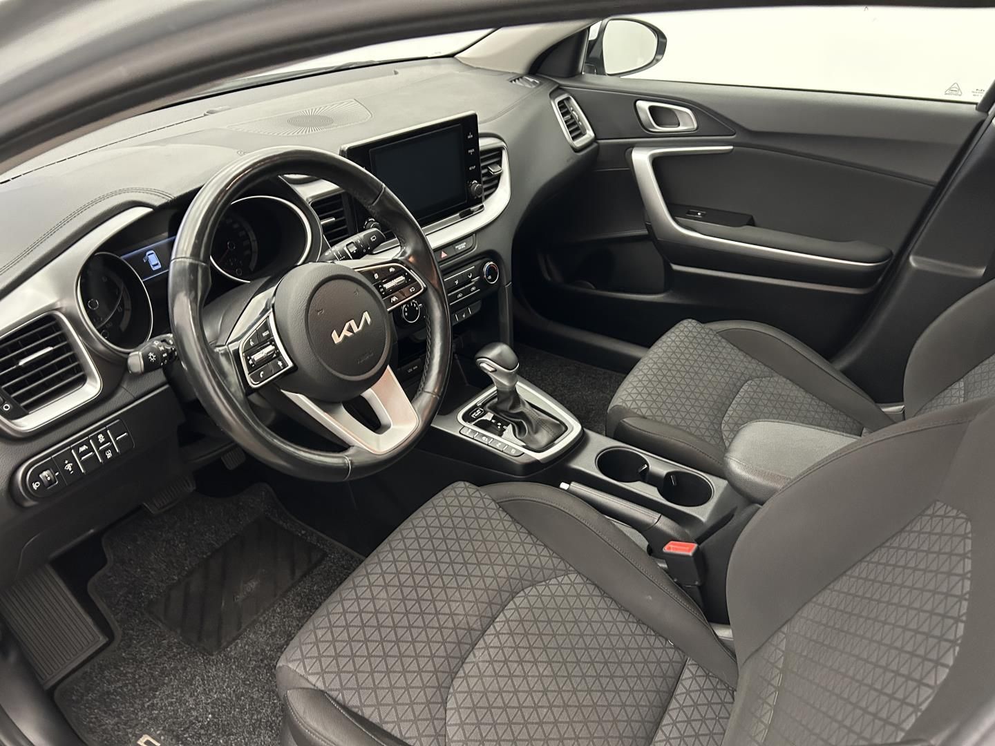 Kia Cee´d, 1.5T-GDi  118kW DCT SPIN - fotka 6