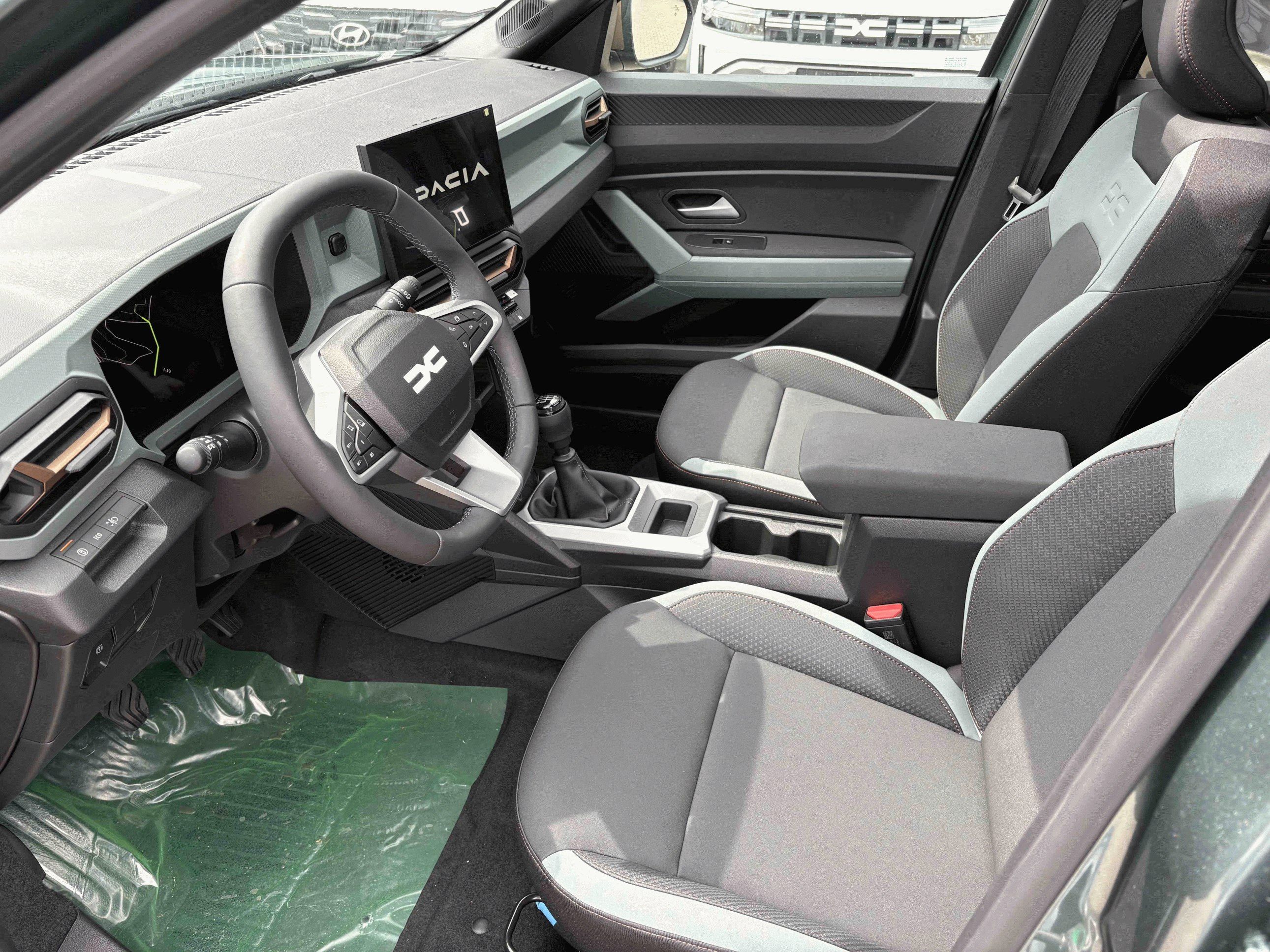 Dacia Bigster, Extreme mild Hybrid 140 pobočk - fotka 5