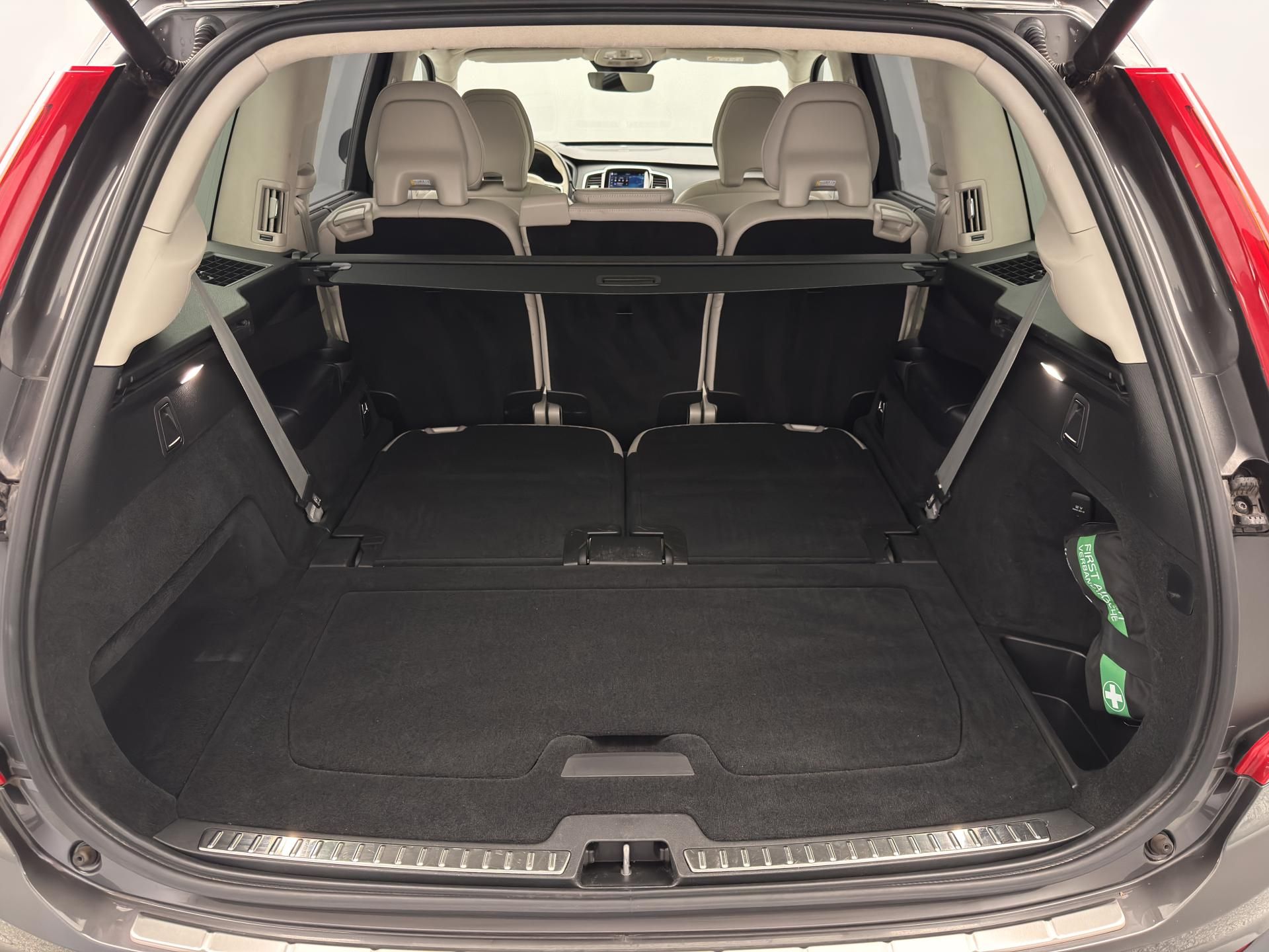 Volvo XC90, B5 AWD ULTIMATE AUT - fotka 5