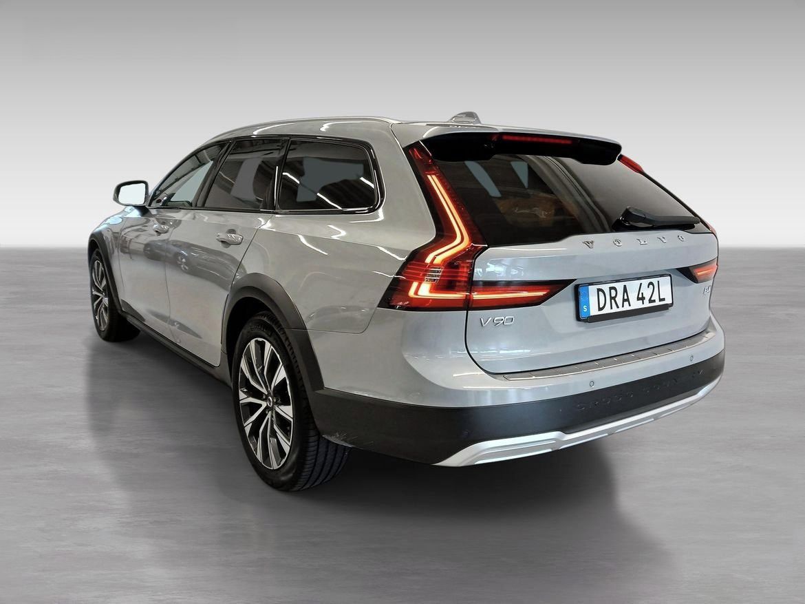 Volvo V90, CC B4 AWD Plus NezTo Taž Paměť - fotka 3