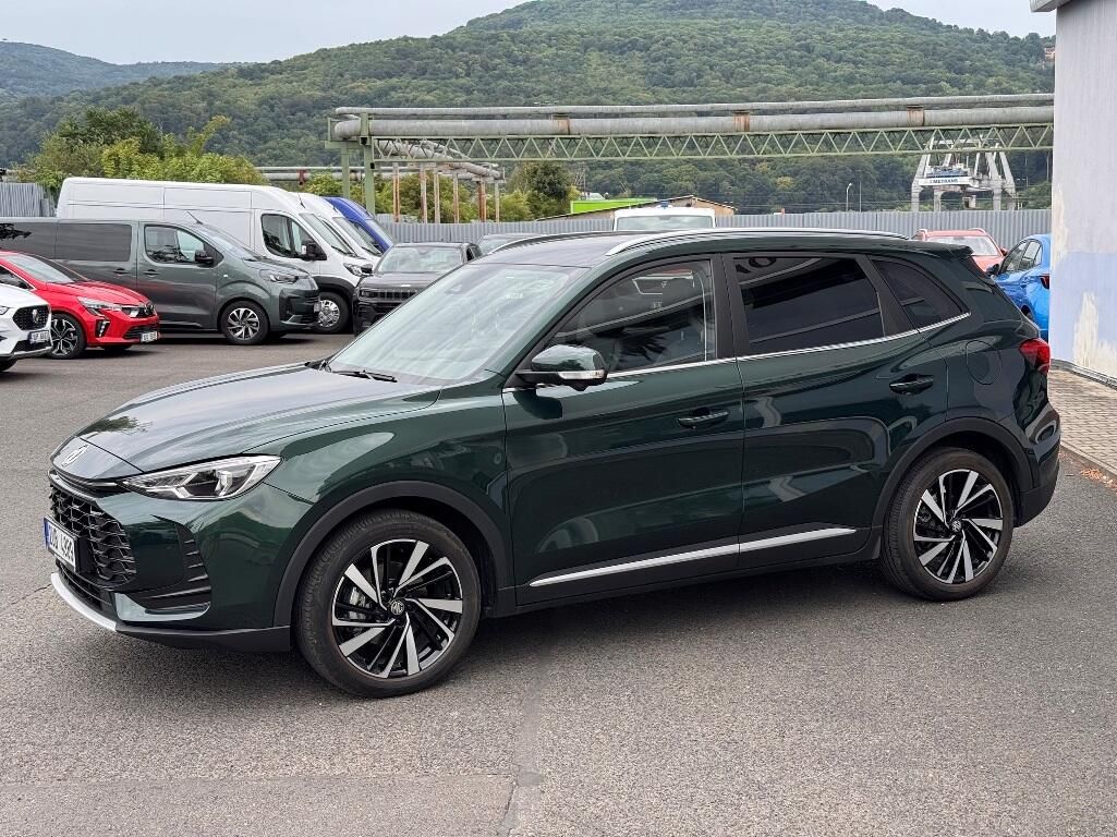 MG ZS, 1,5l Hybrid + (197k) Exclusive - fotka 5