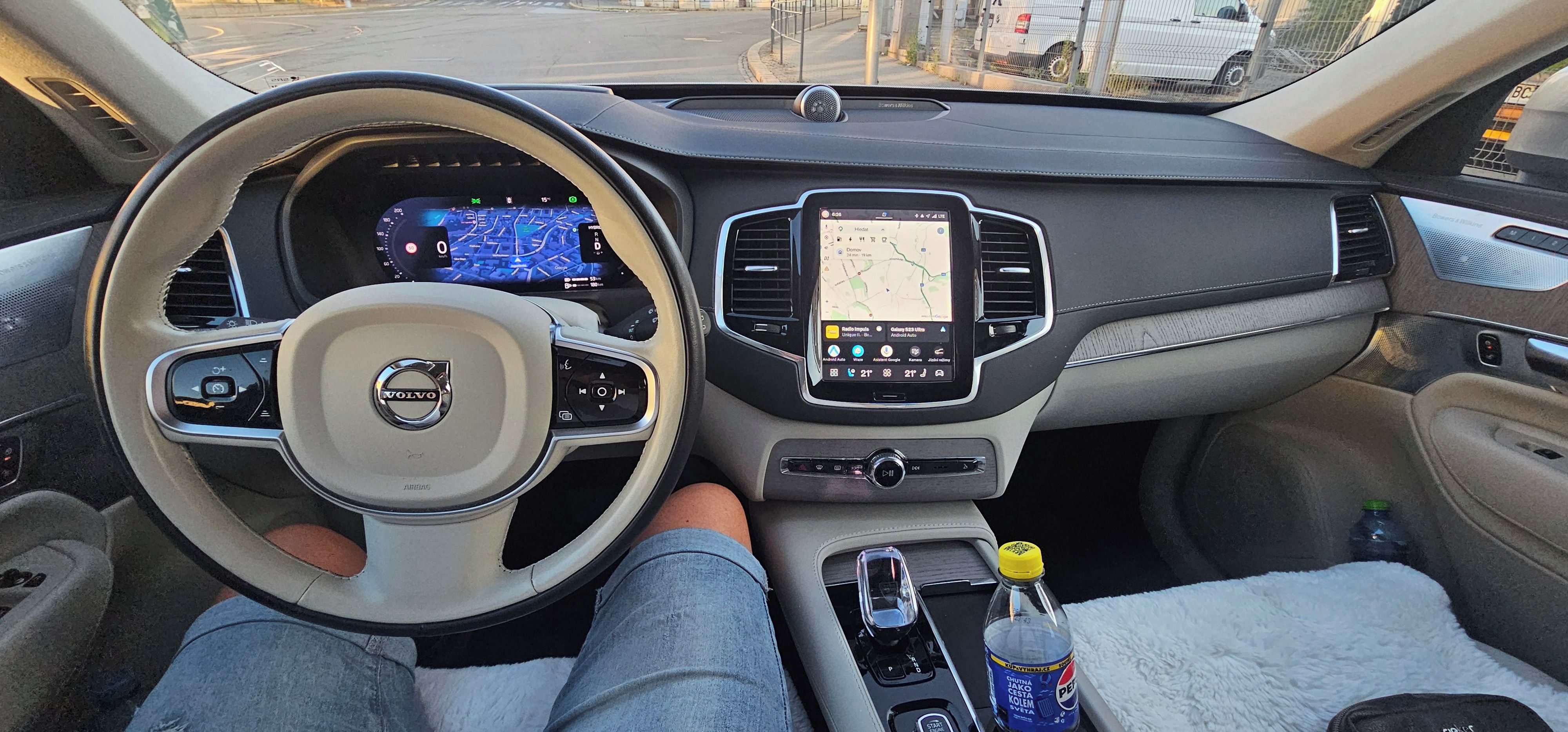Volvo XC90, T8 AWD, Ultra/Ultimate - fotka 4
