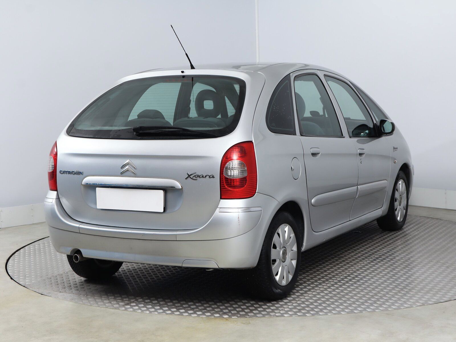 Citroën Xsara Picasso, 1.6 16V, po STK, Klima - fotka 5